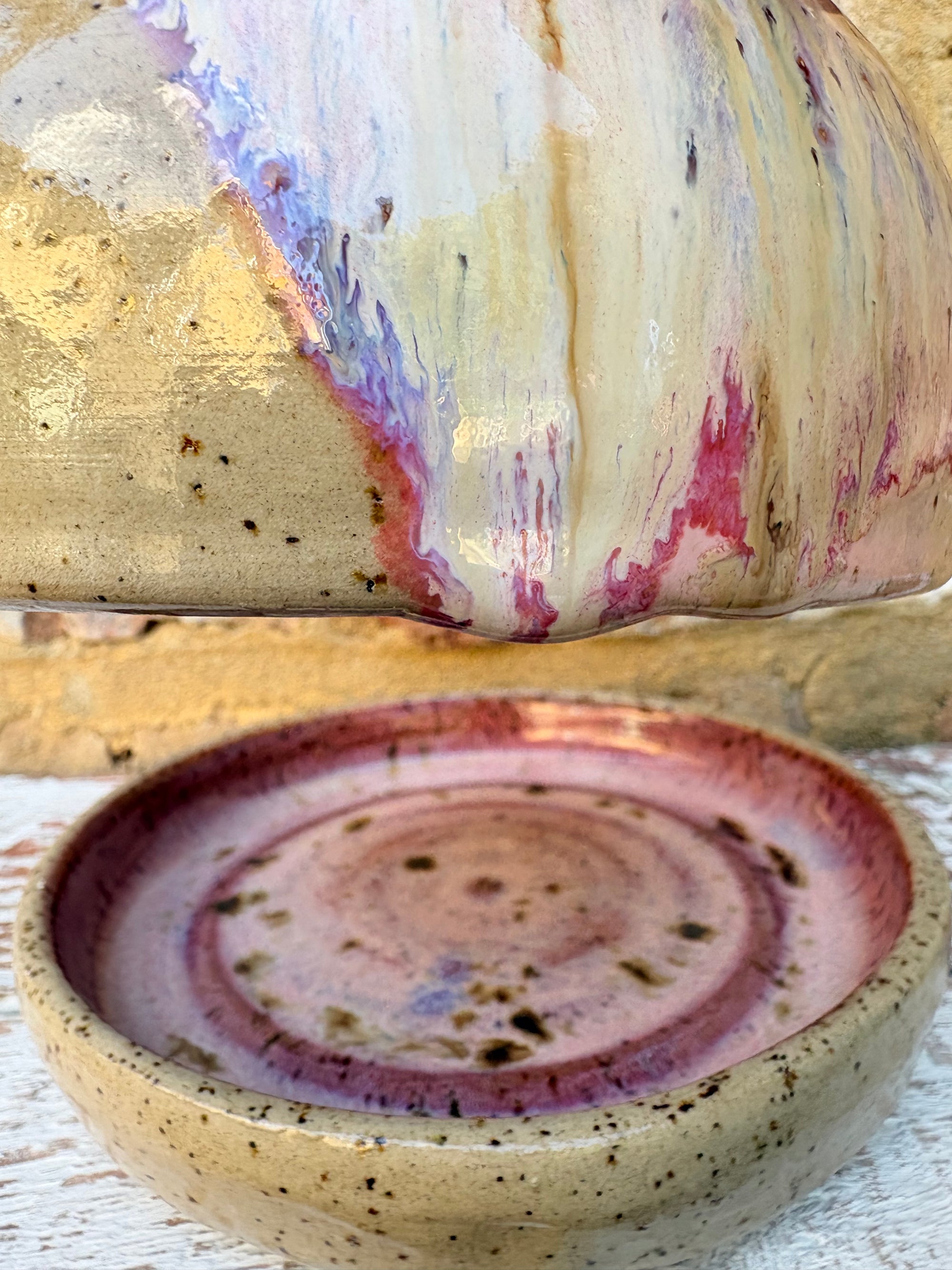 Butter Dish (butter slut, pink wood, flecked clay, knob)