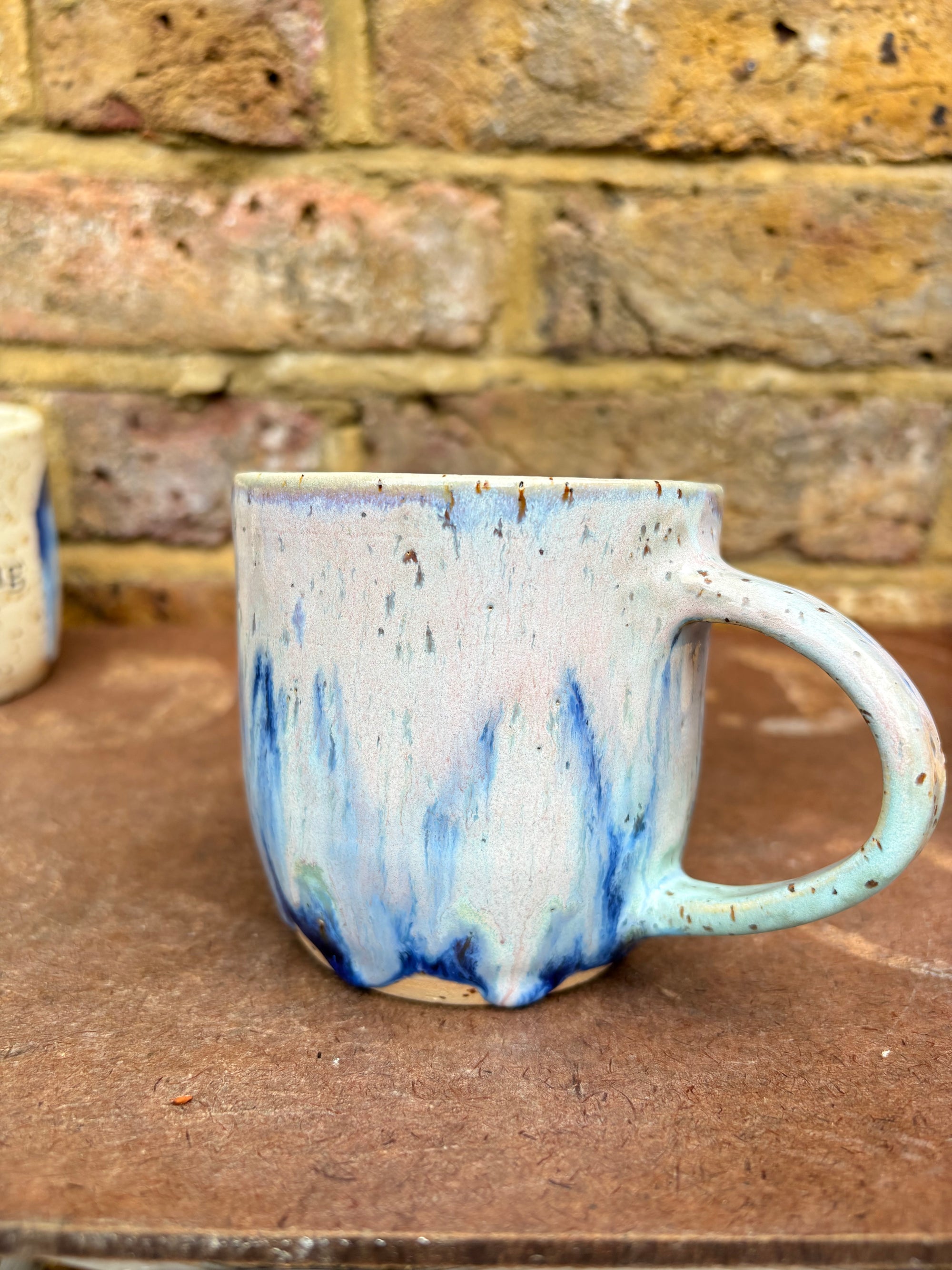 “Fuck off i'm dreaming" mug (pink night sky)