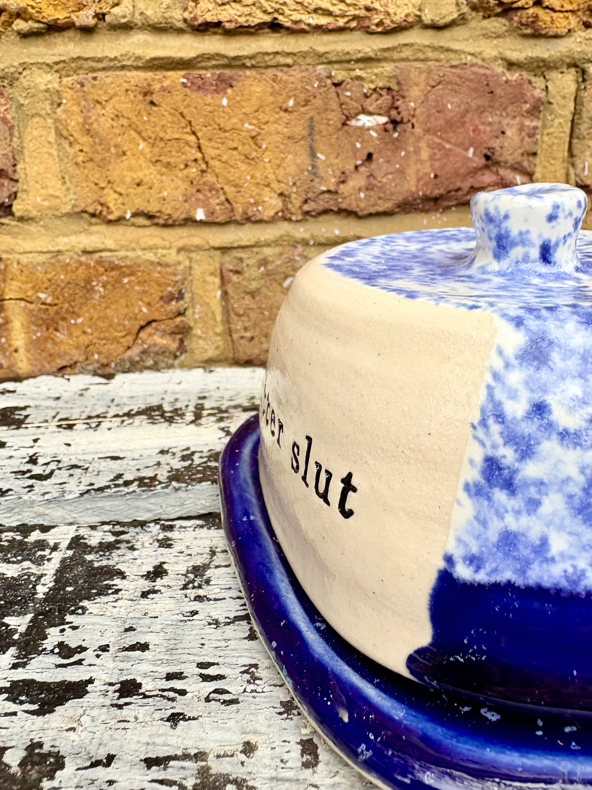 Butter Dish (butter slut, speckle blue/blue)