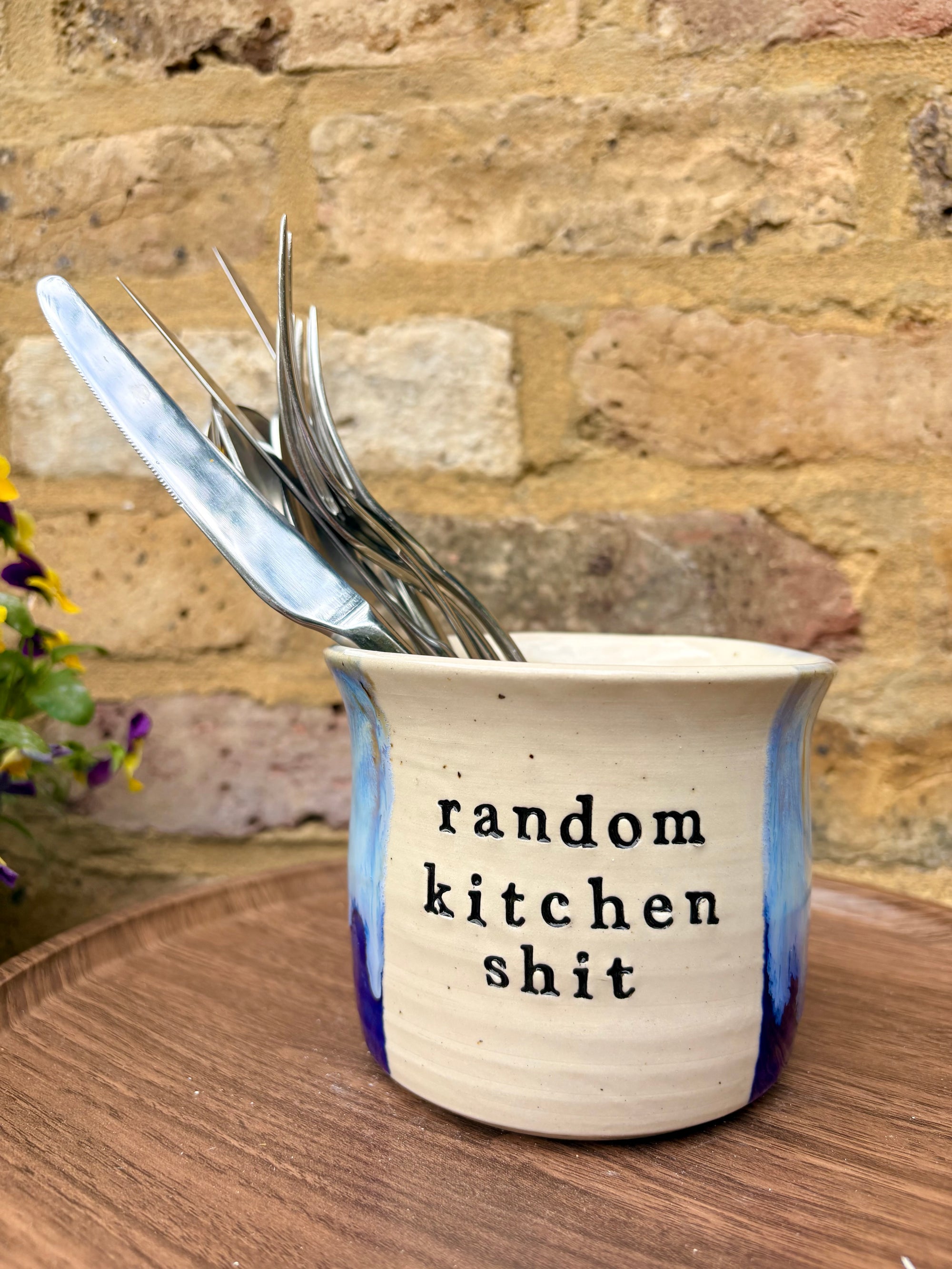 "random kitchen shit" utensil holder (blue)