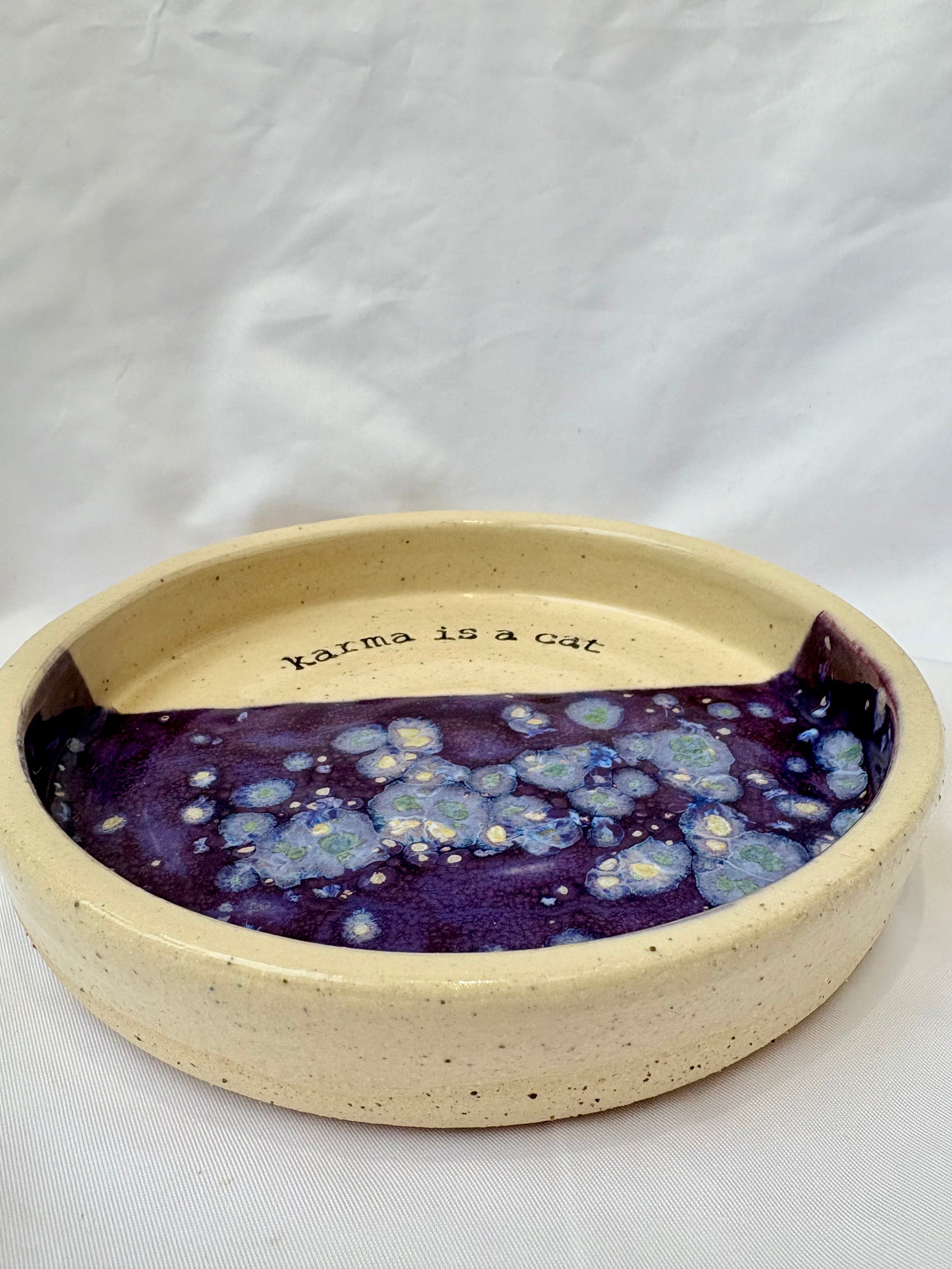 “karma is a cat” cat bowl (large purple)