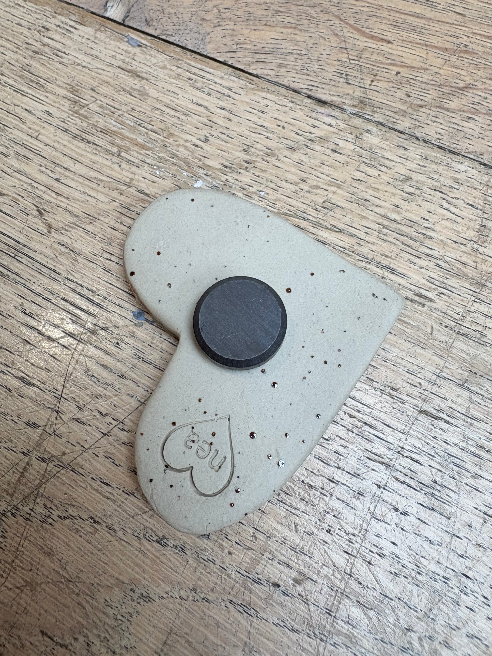 Twat Magnet (medium)