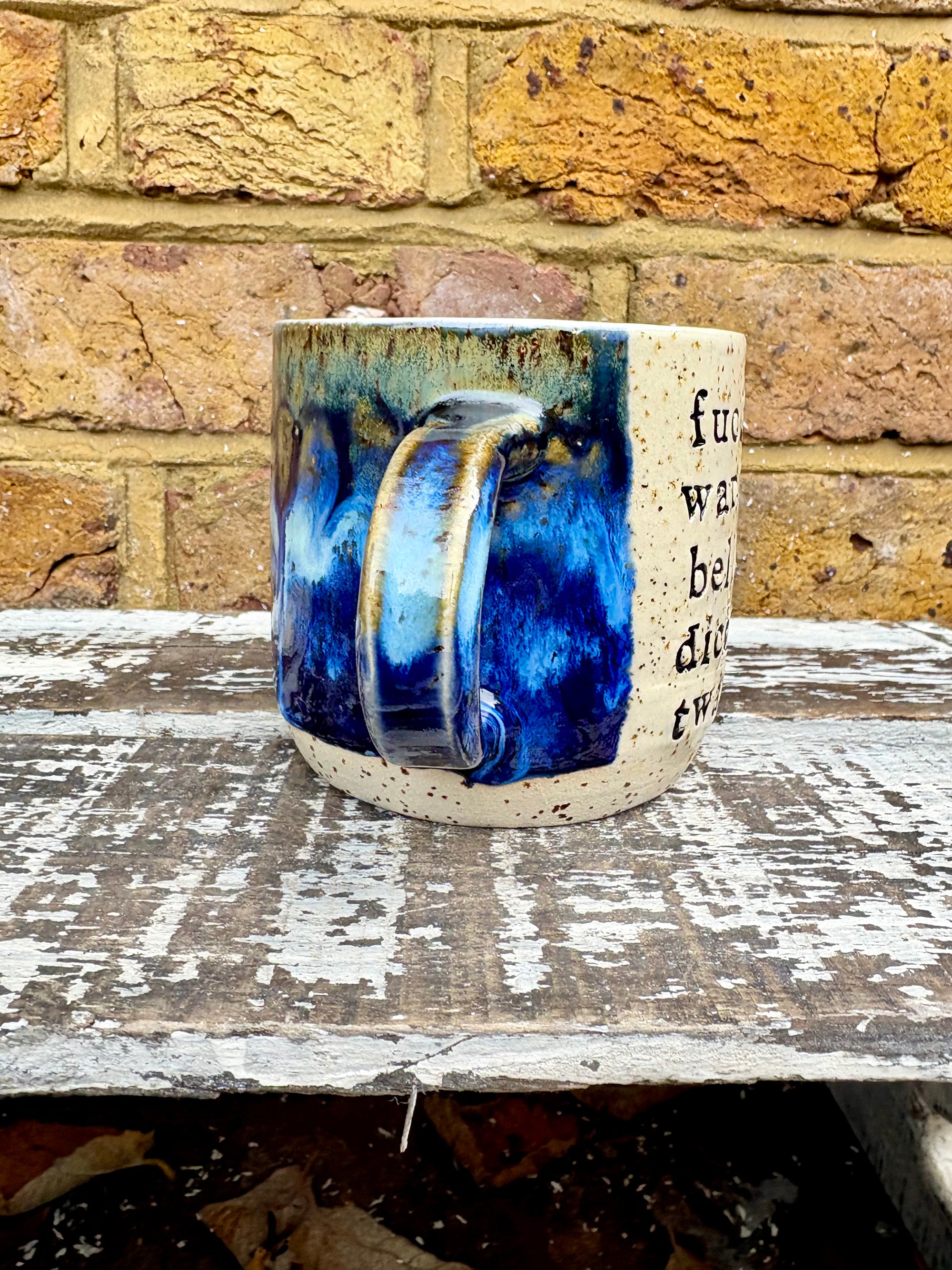 "bellend fuckwit dickwad dipshit wanker" mug (Antique Blues)