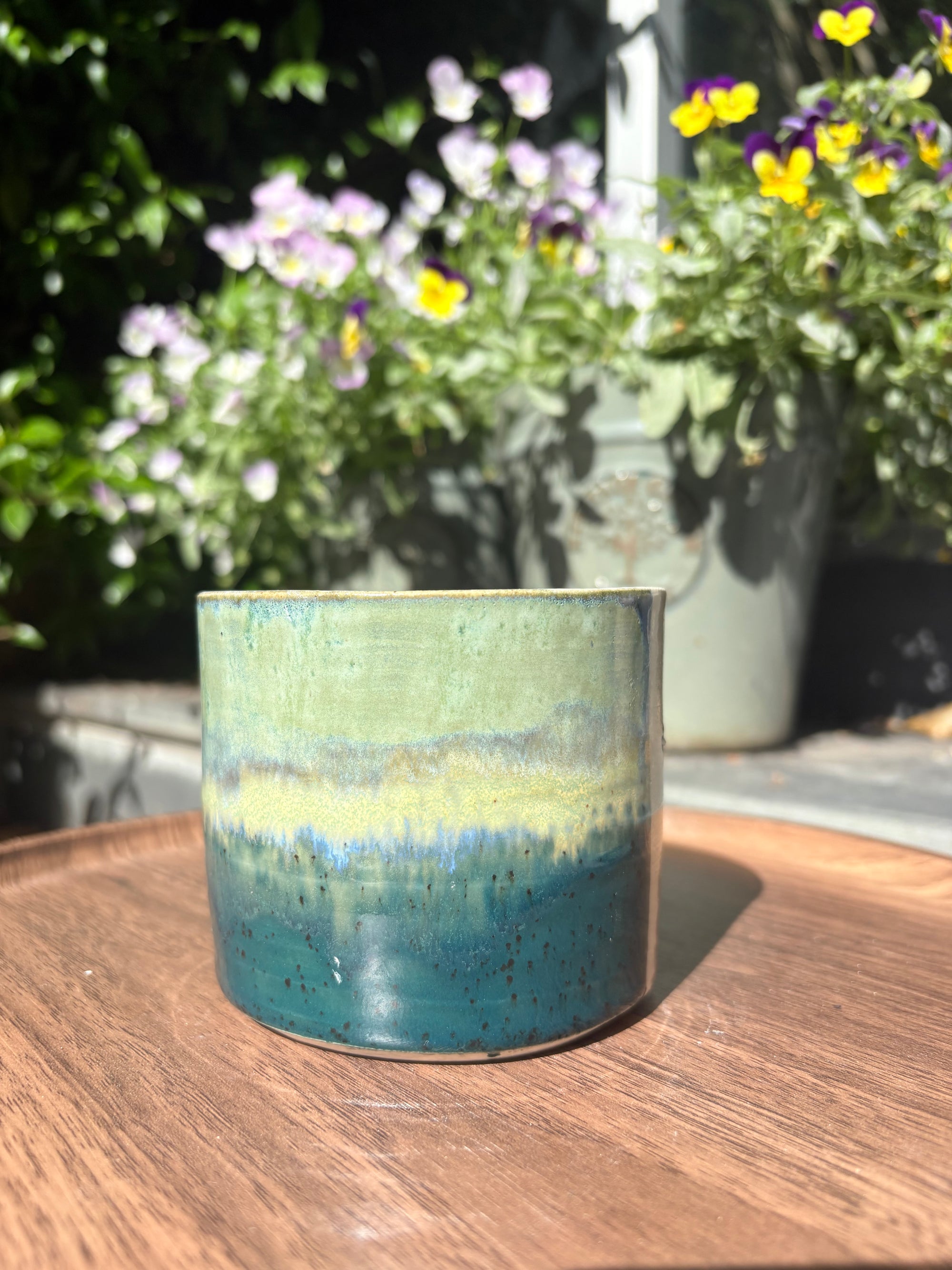 "ew people" mug (greens)