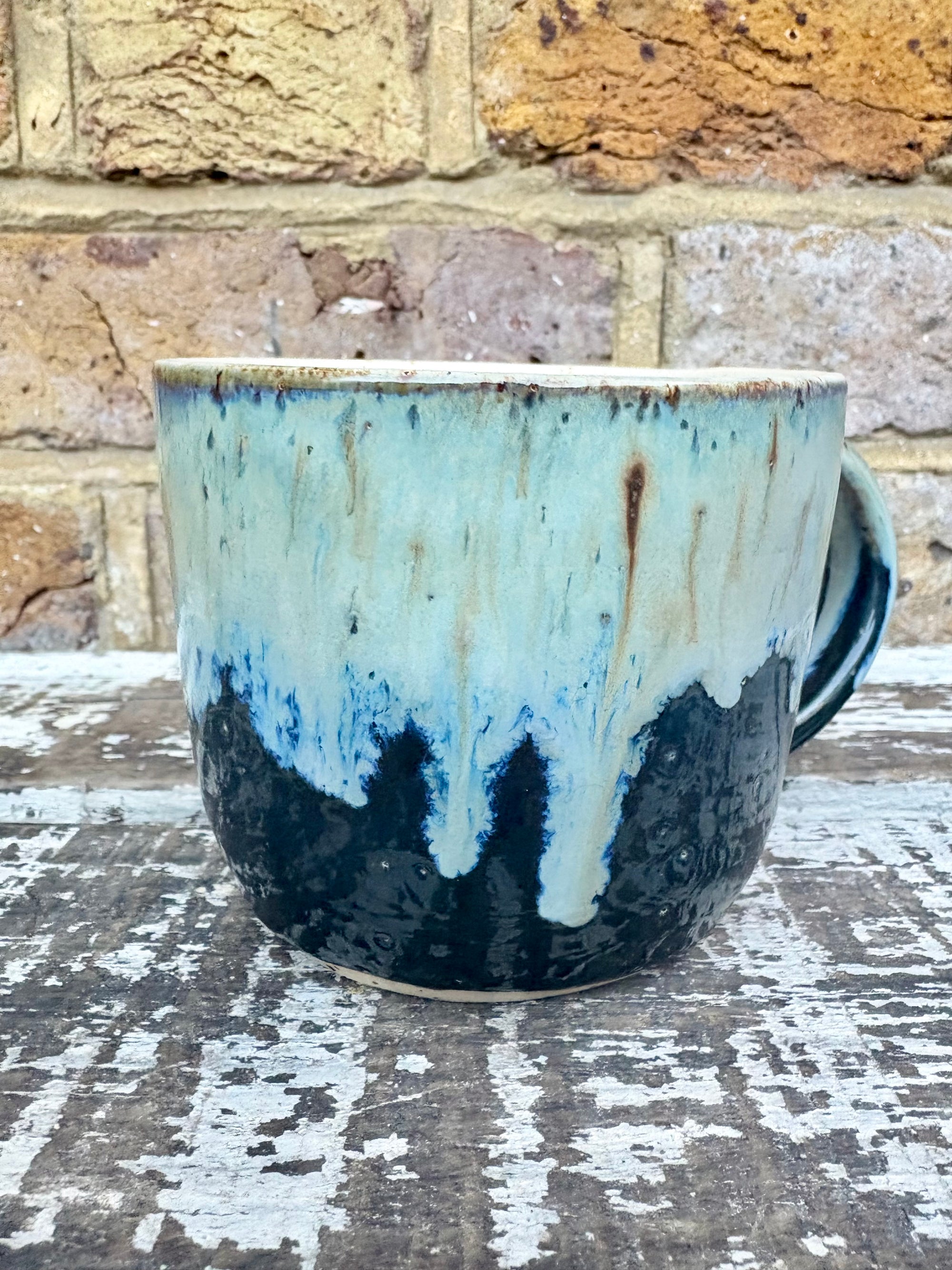 “Fuck off, i'm crocheting" mug