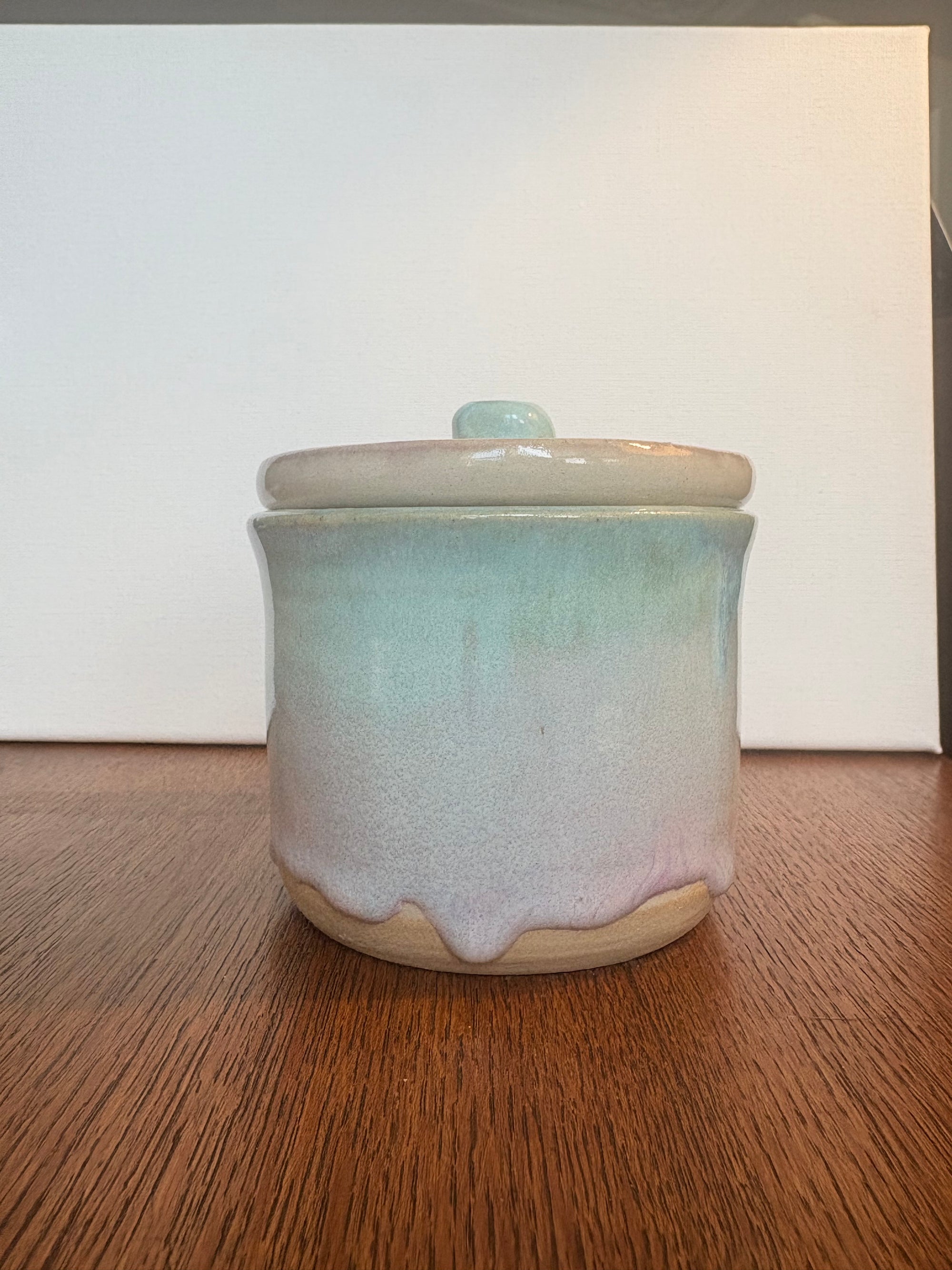 "random shit" lidded pot (oyster pink)