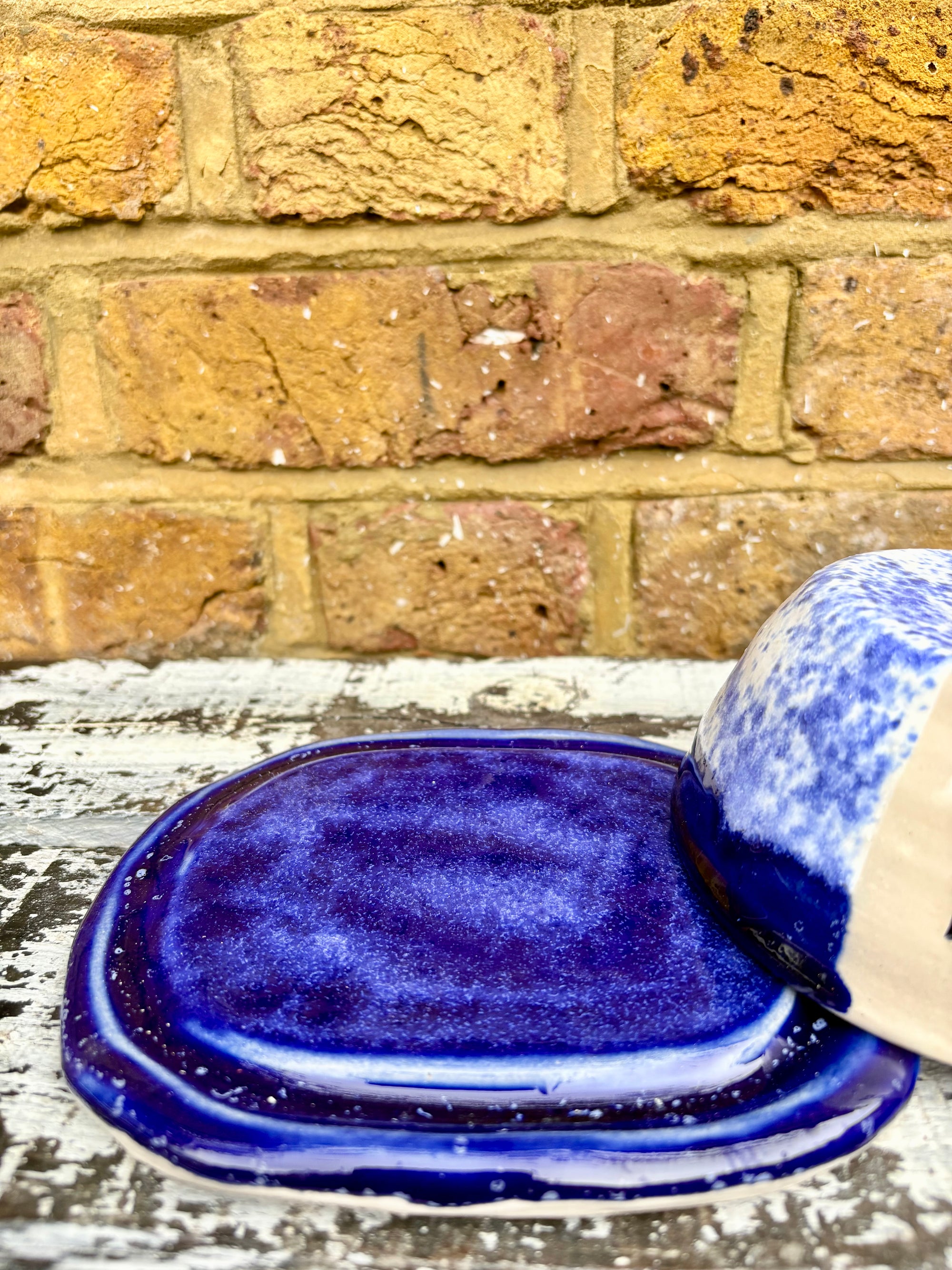 Butter Dish (butter slut, speckle blue/blue)