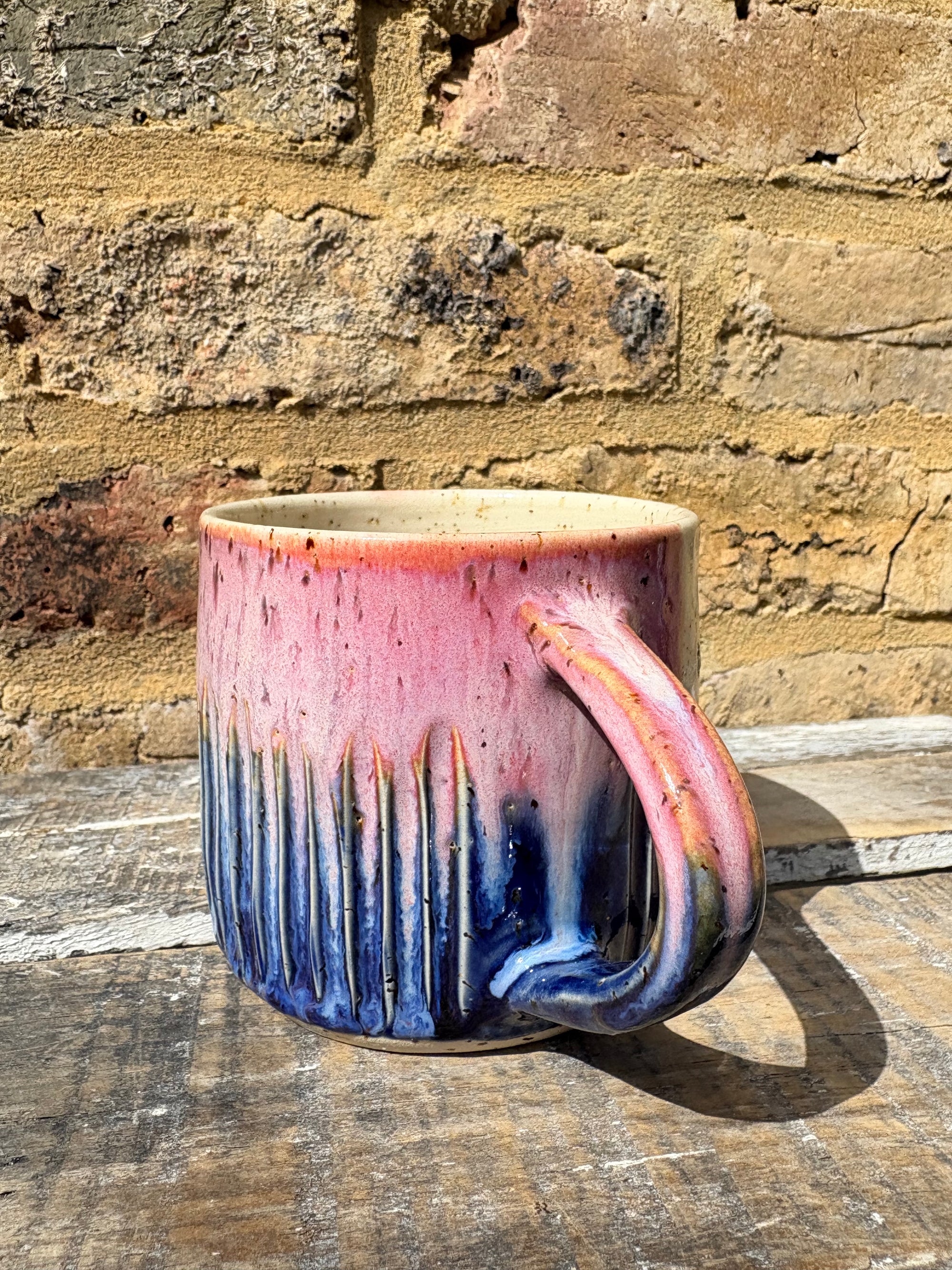 ""there's no "h" in "aitch" except that one" mug (pink/blue)