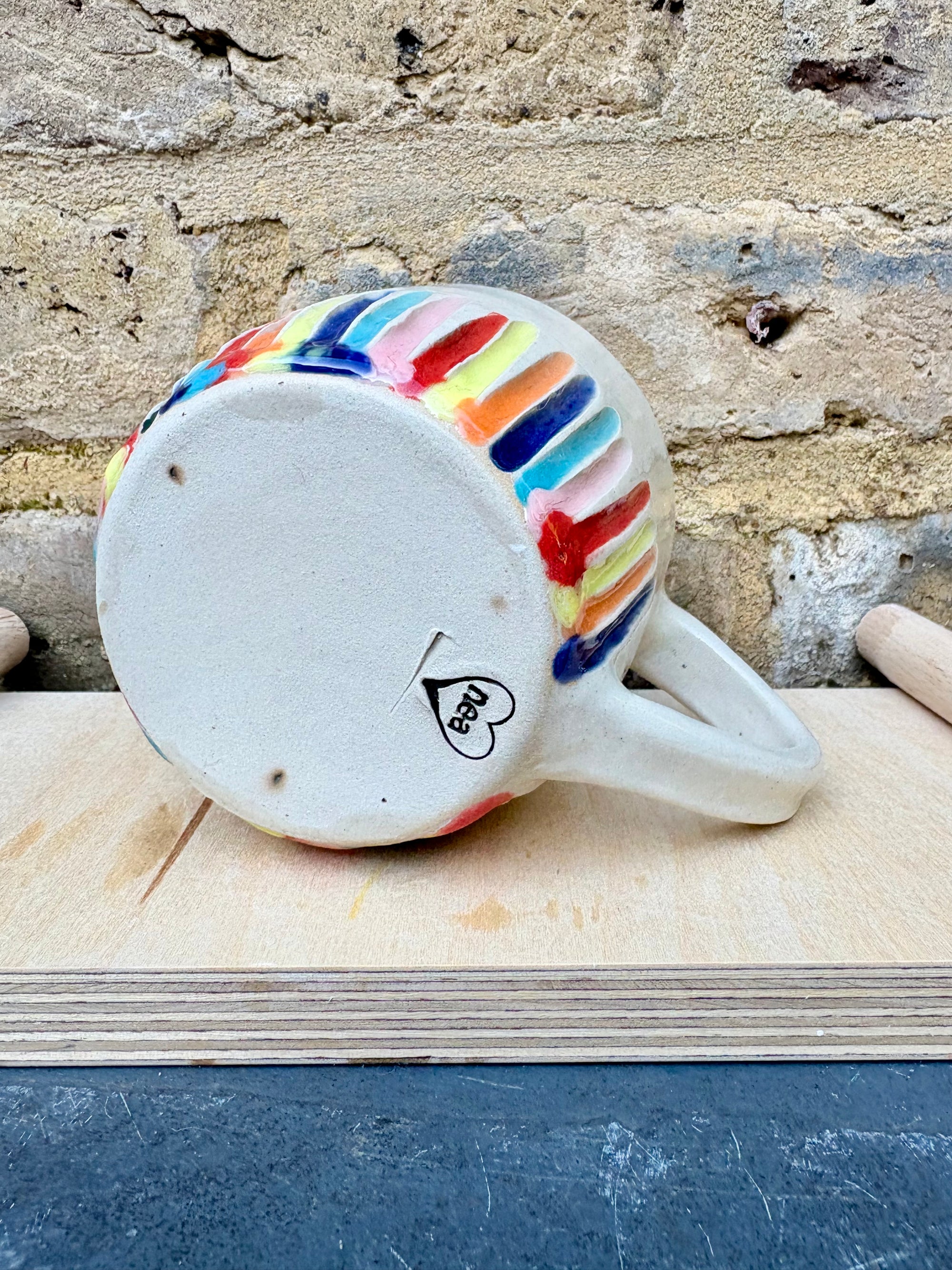 Serving Cunt mug (rainbow grooves)