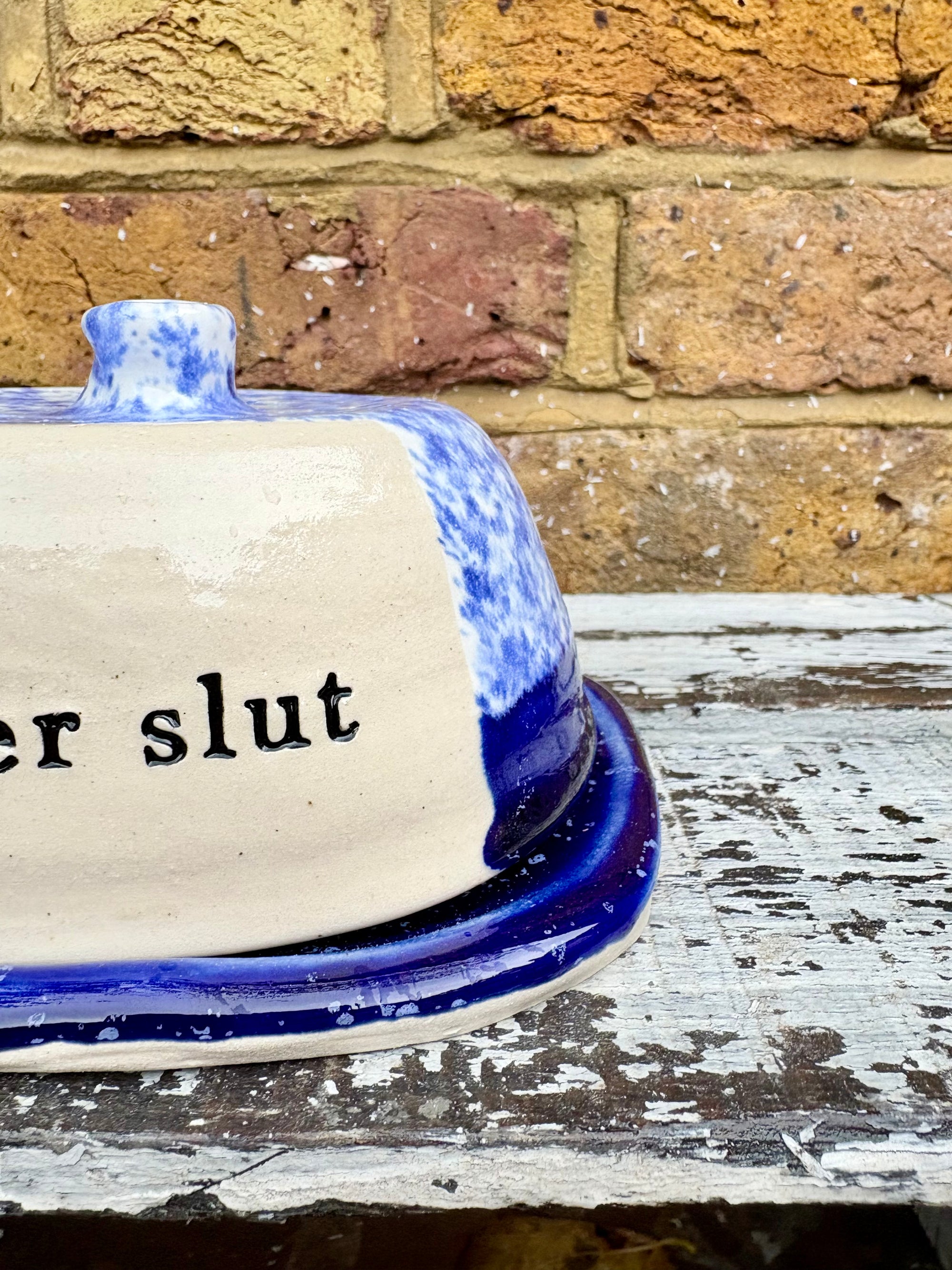Butter Dish (butter slut, speckle blue/blue)