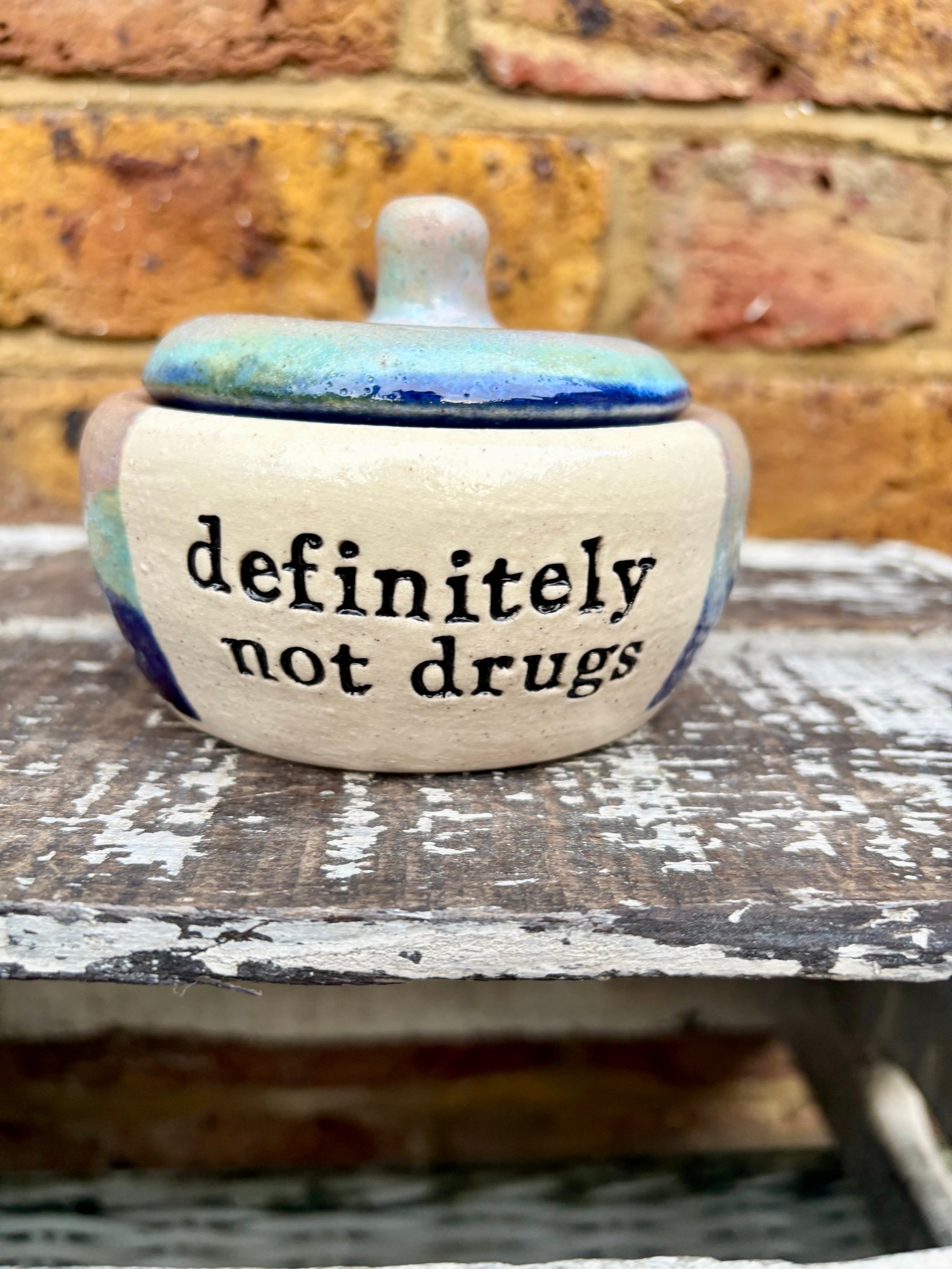 "definitely not drugs" lidded pot (blue night sky)