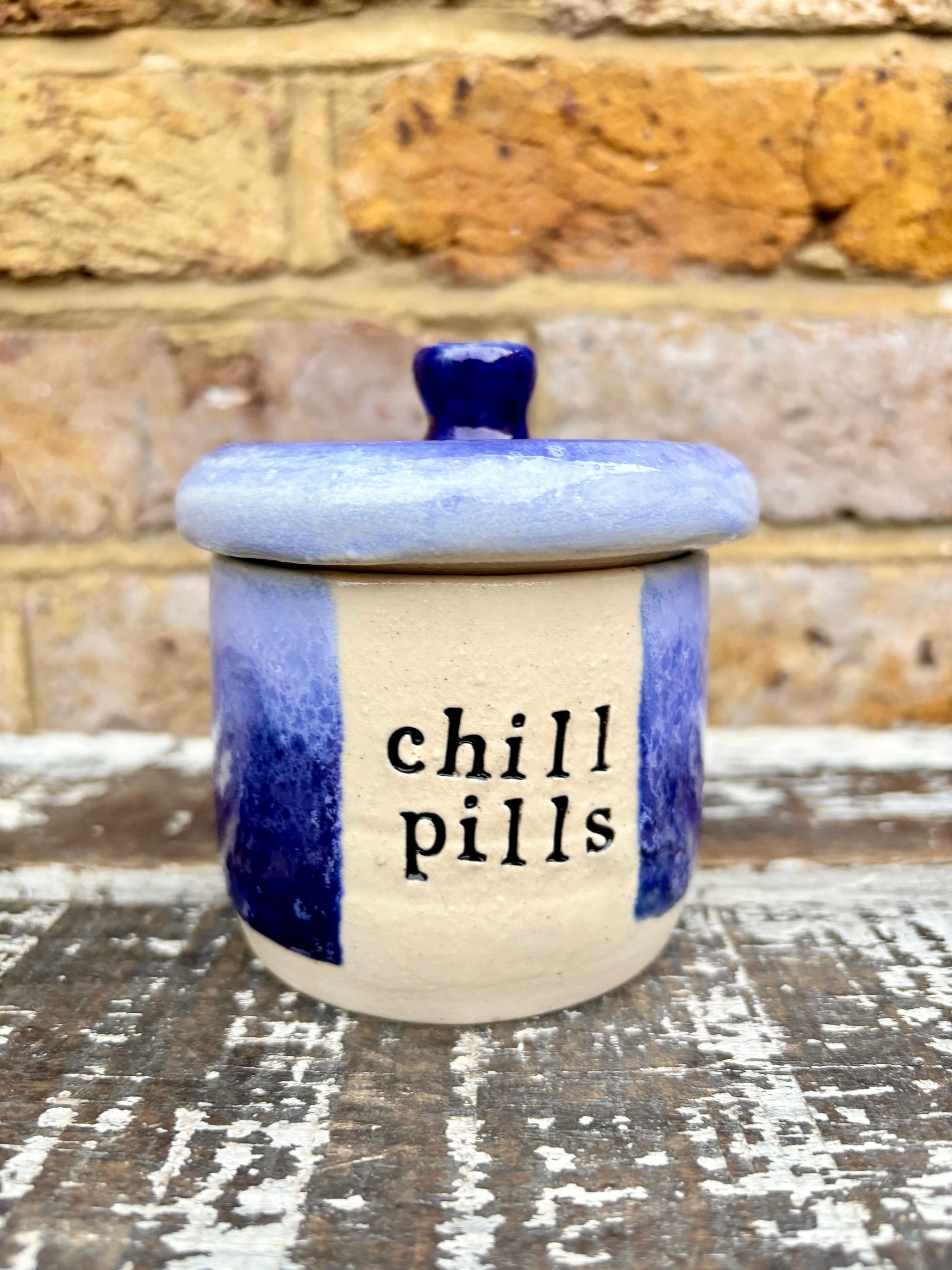 "chill pills" lidded pot (blue)