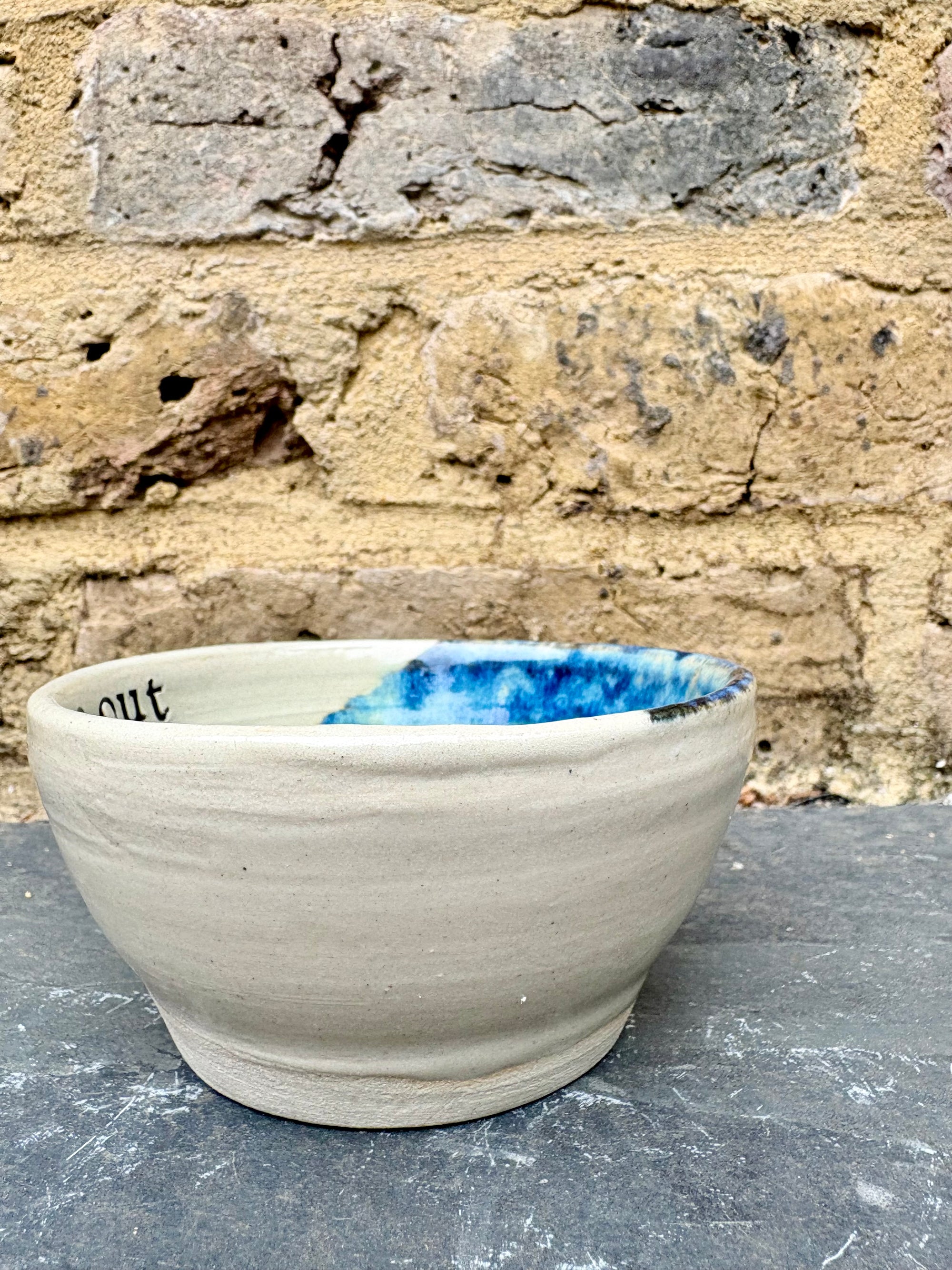"eat me out" snack bowl