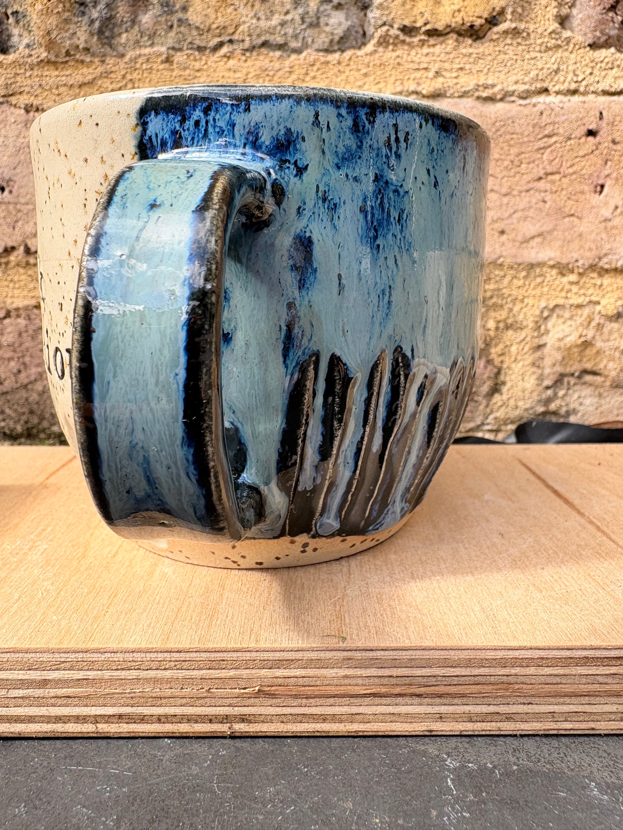 "fuck perfection" mug (dark night sky)