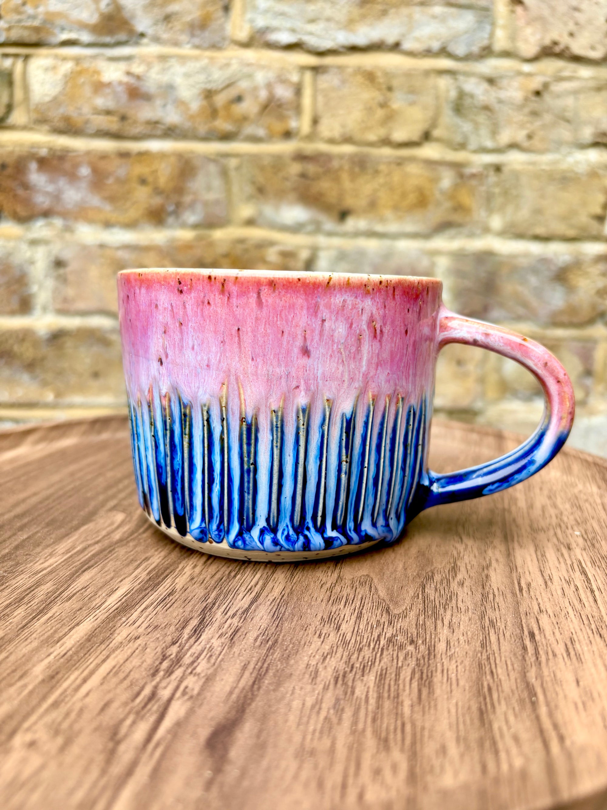 “Fuck off i'm reading" mug (Pink/blue/flecked)