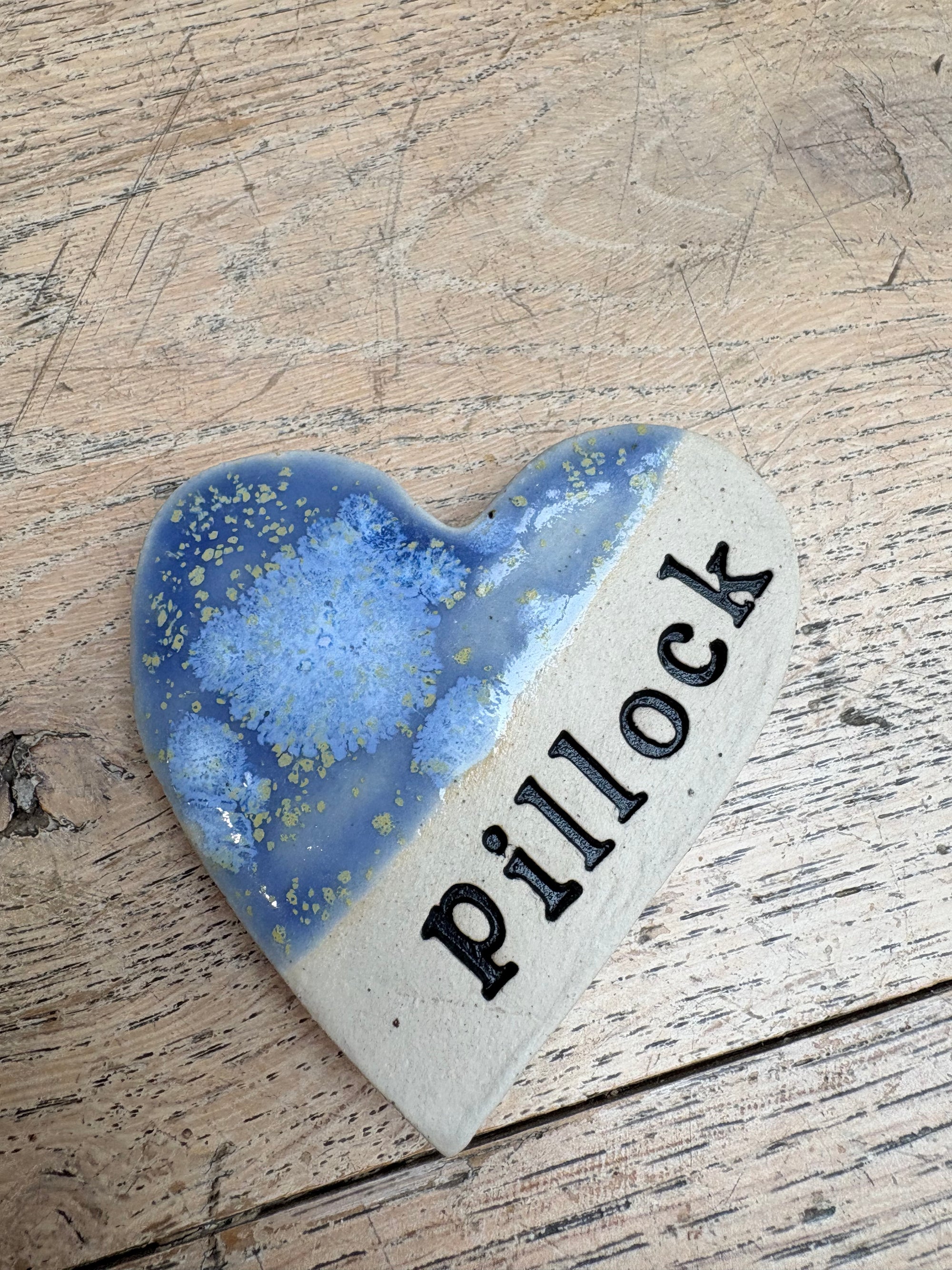 “pillock” Magnet (blue hydrangea, large)