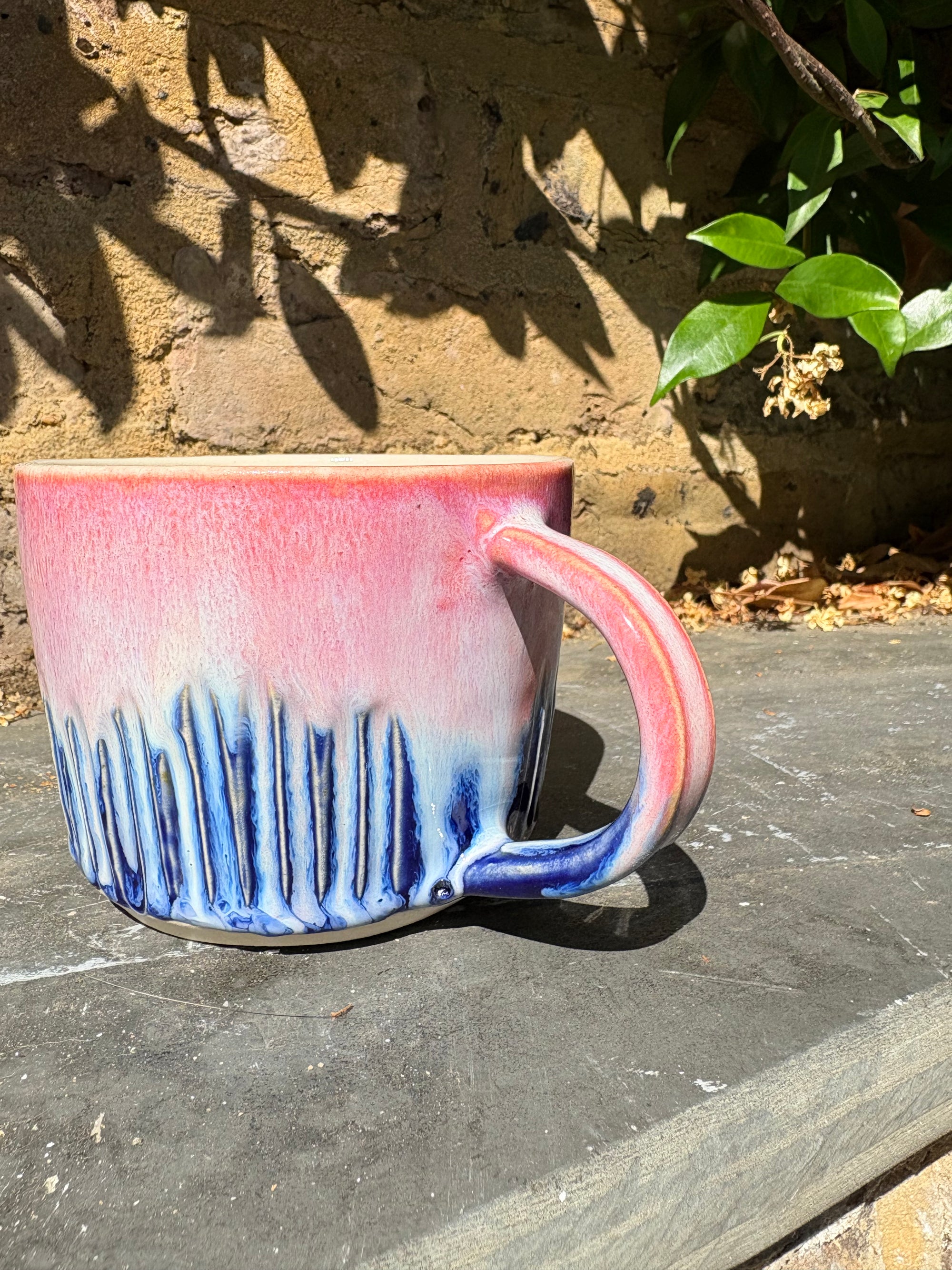 "really happy to be here” "what a bunch of cunts" mug (pink/blue, 300ml)