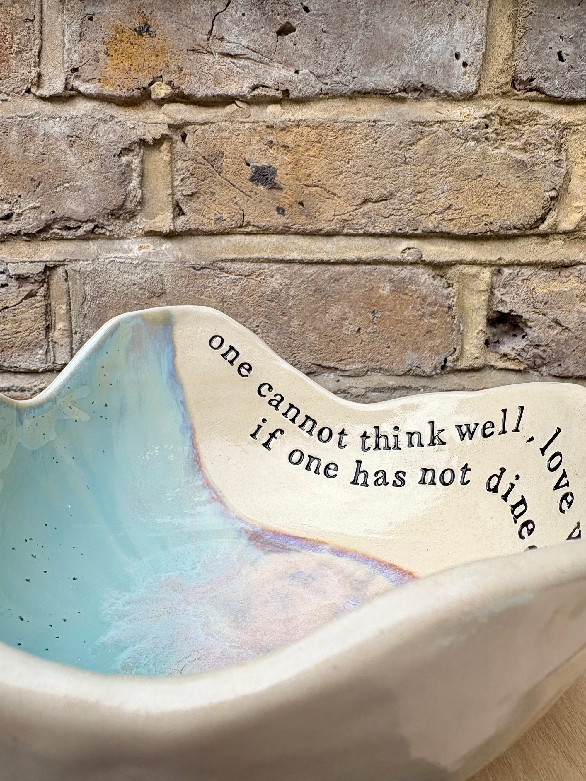 Virginia Woolf "dine(d) well" bowl