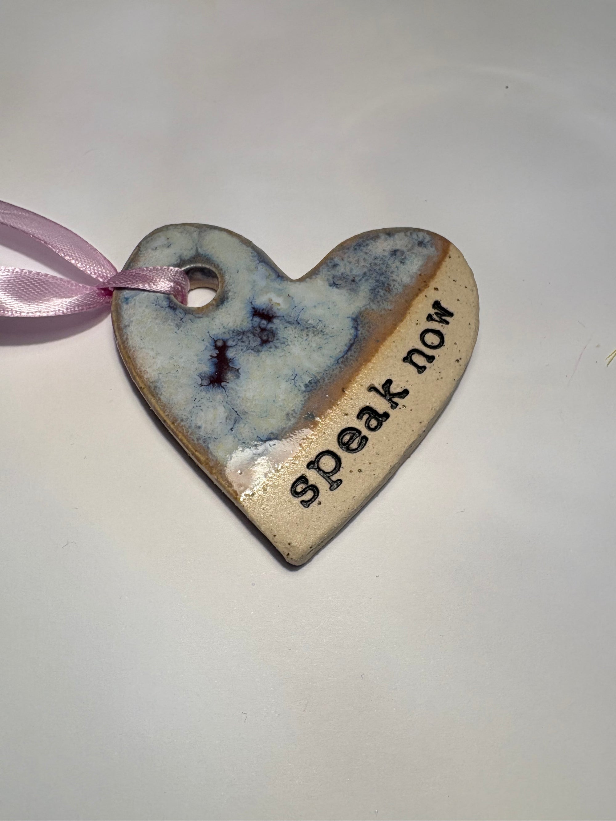 “Speak now" hanging decoration