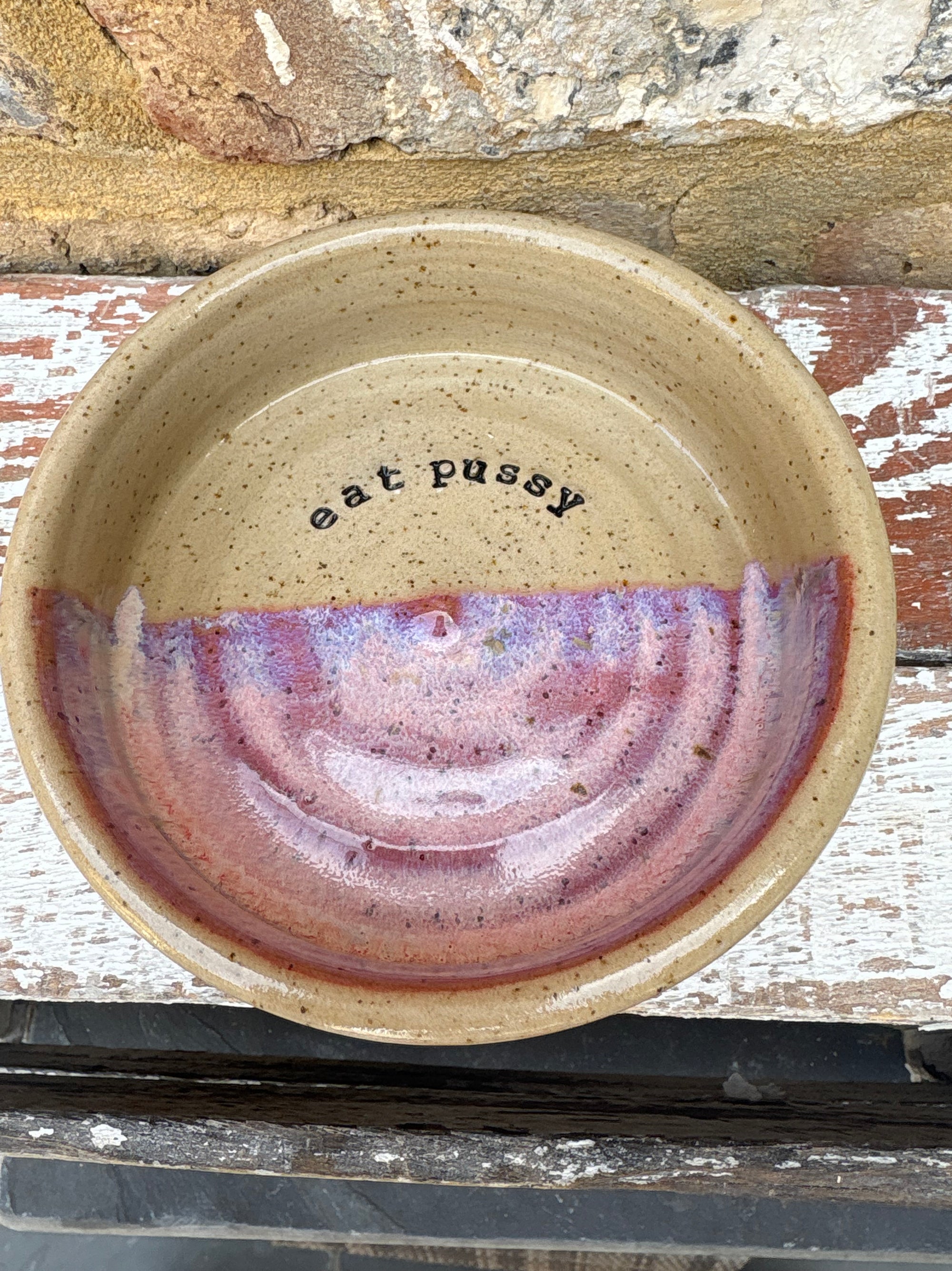 "eat pussy" cat bowl