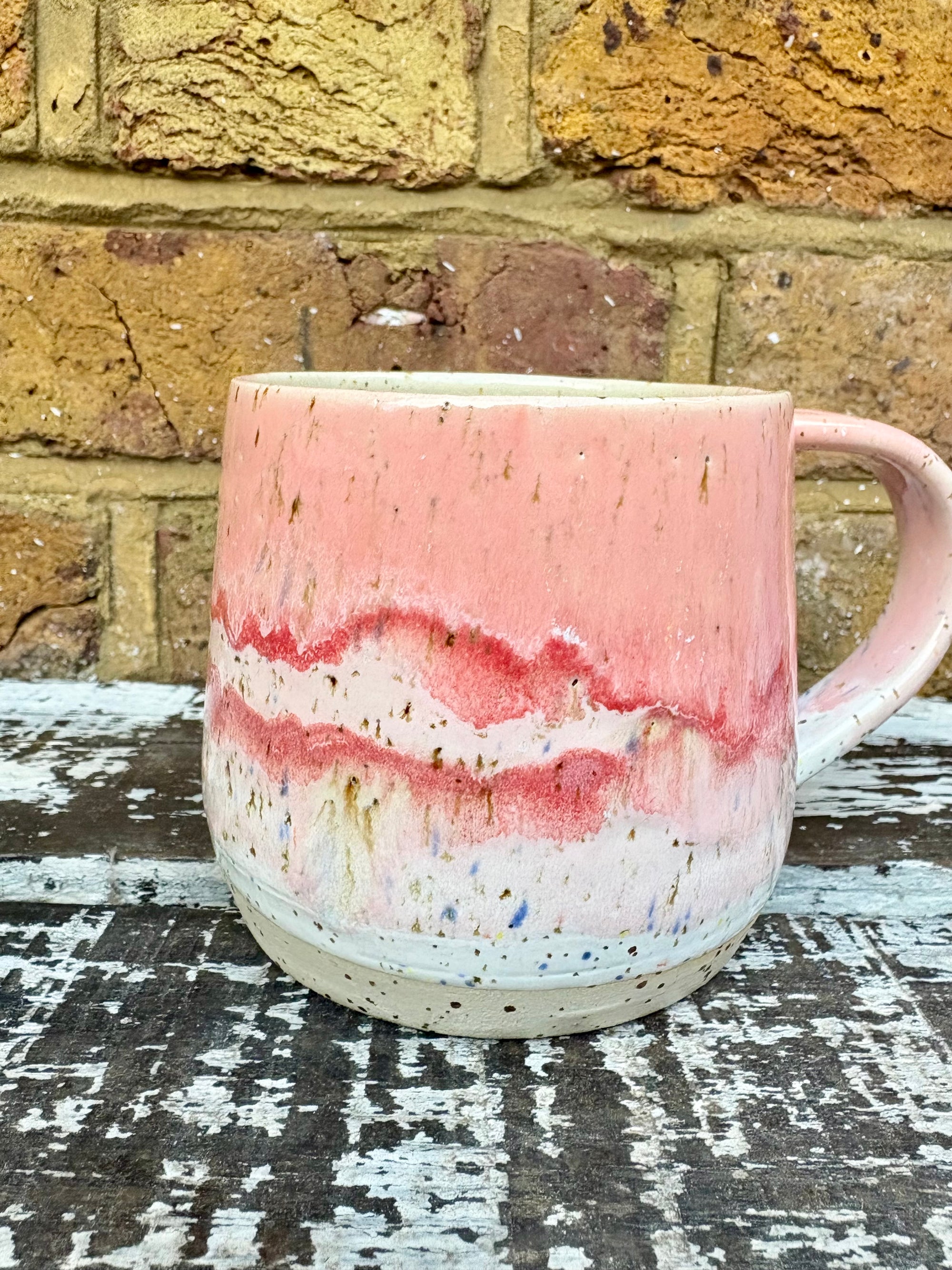“Fuck off i'm reading" mug (Pink Raspberry Ripple)