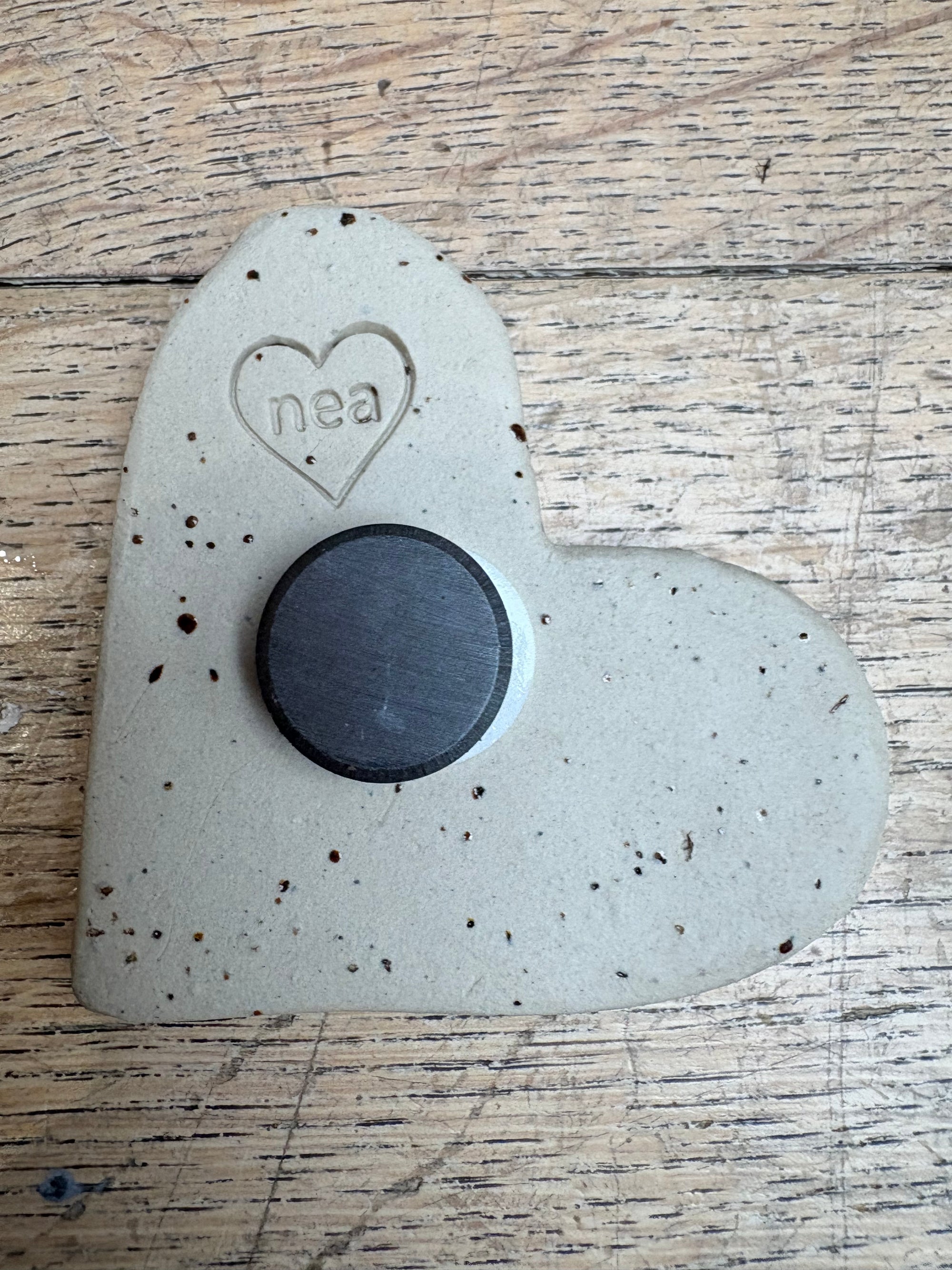 “douche” Magnet (blue, medium)