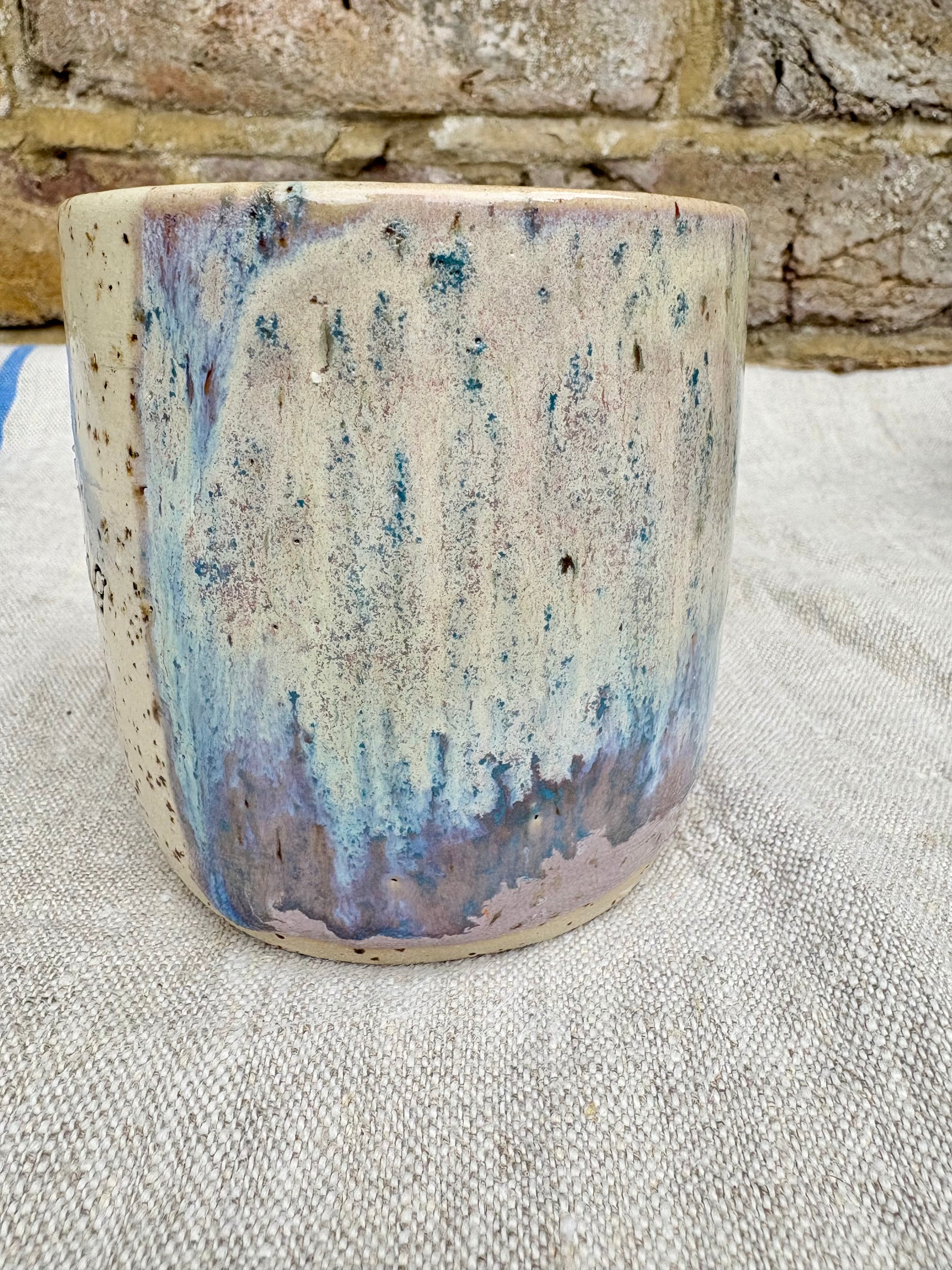 “Fuck off i'm reading" mug (Lilac Dream)