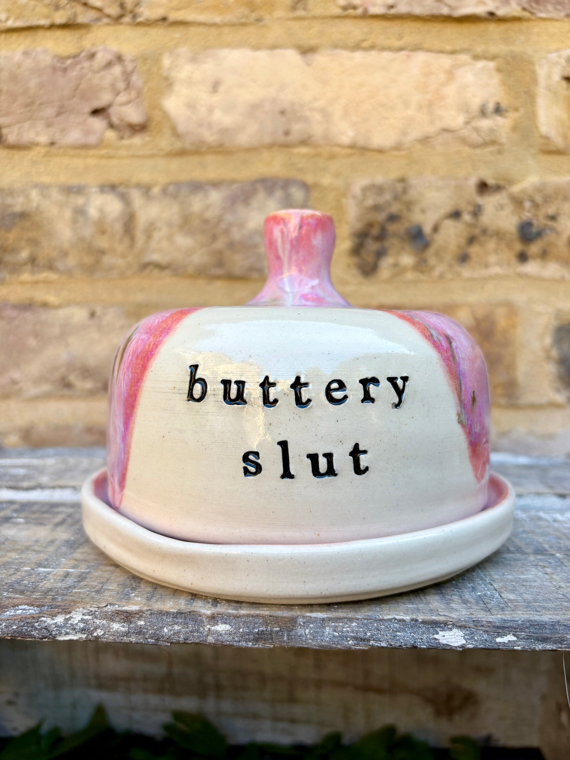 Butter Dish (buttery slut, pink, cream clay, knob)