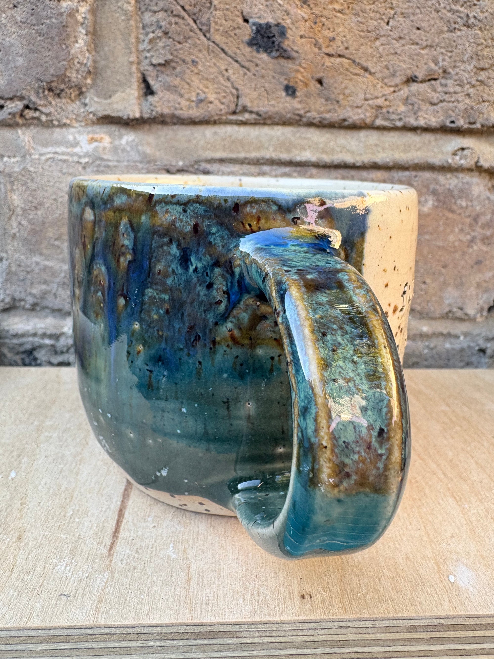 “Fuck off, i'm scrolling" mug