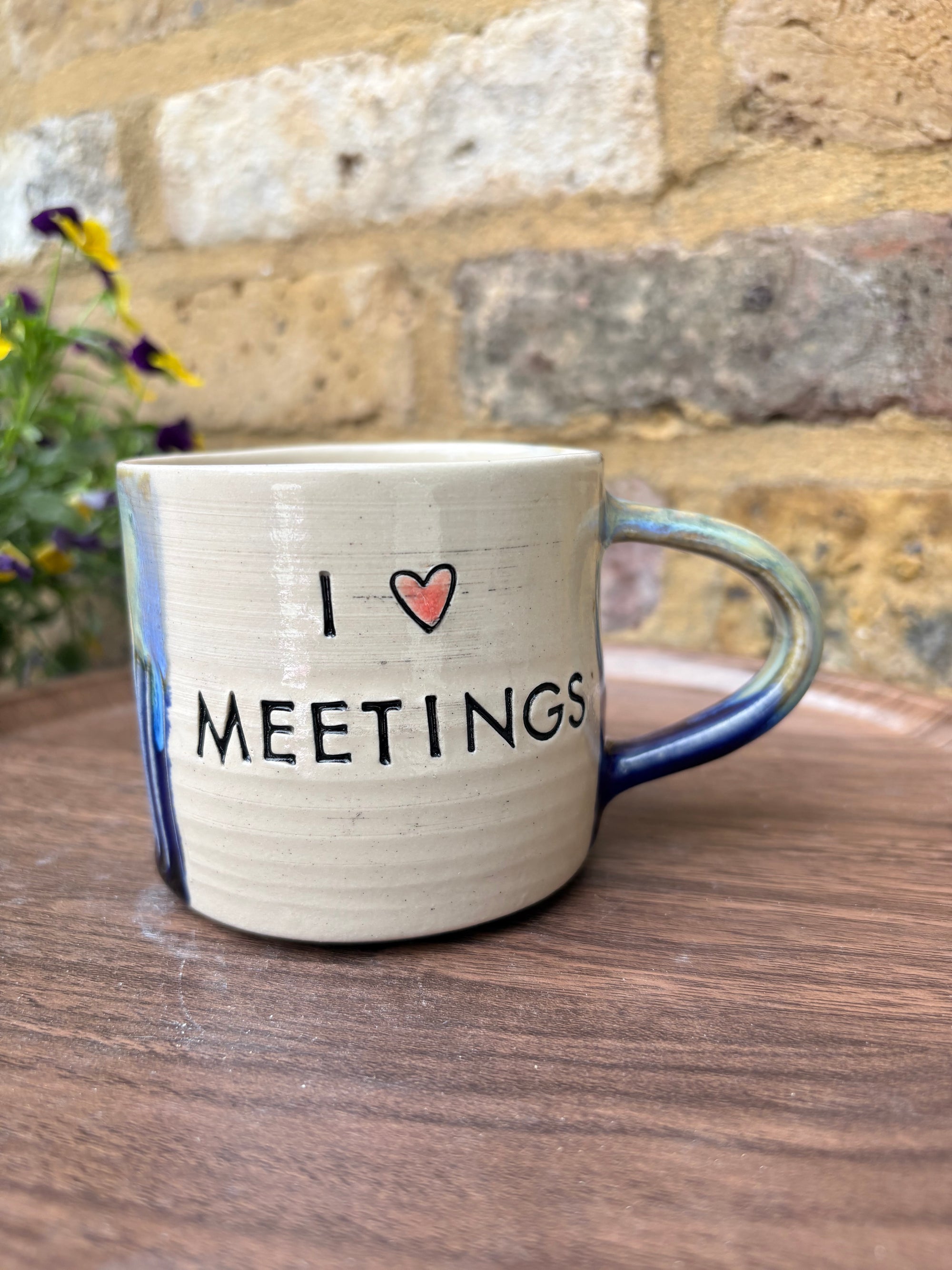 "I 🩷 meetings” "everyone in this meeting is a cunt" mug (blues, small, 240ml)