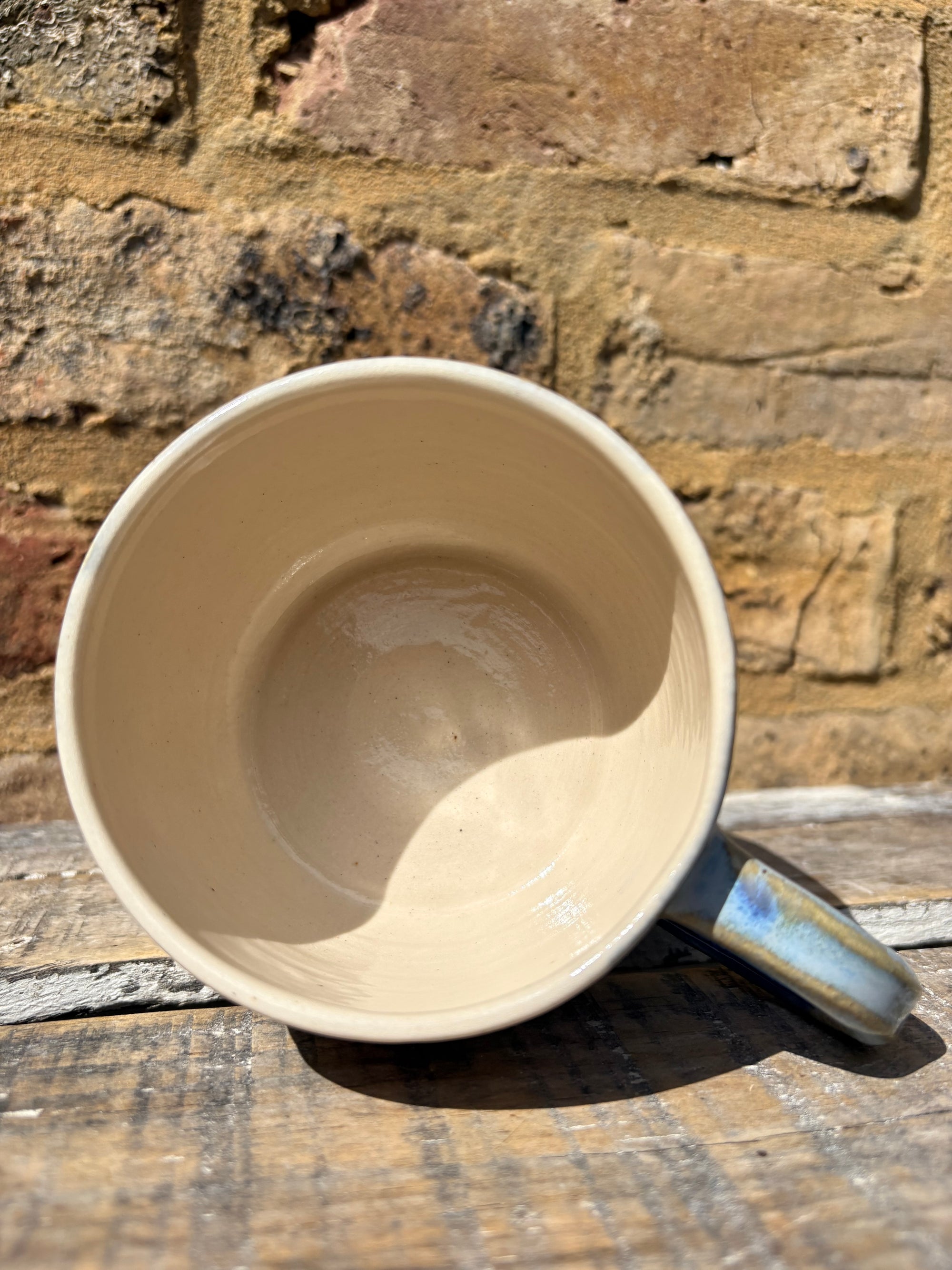 ""there's no "h" in "aitch" except that one" mug (blues)