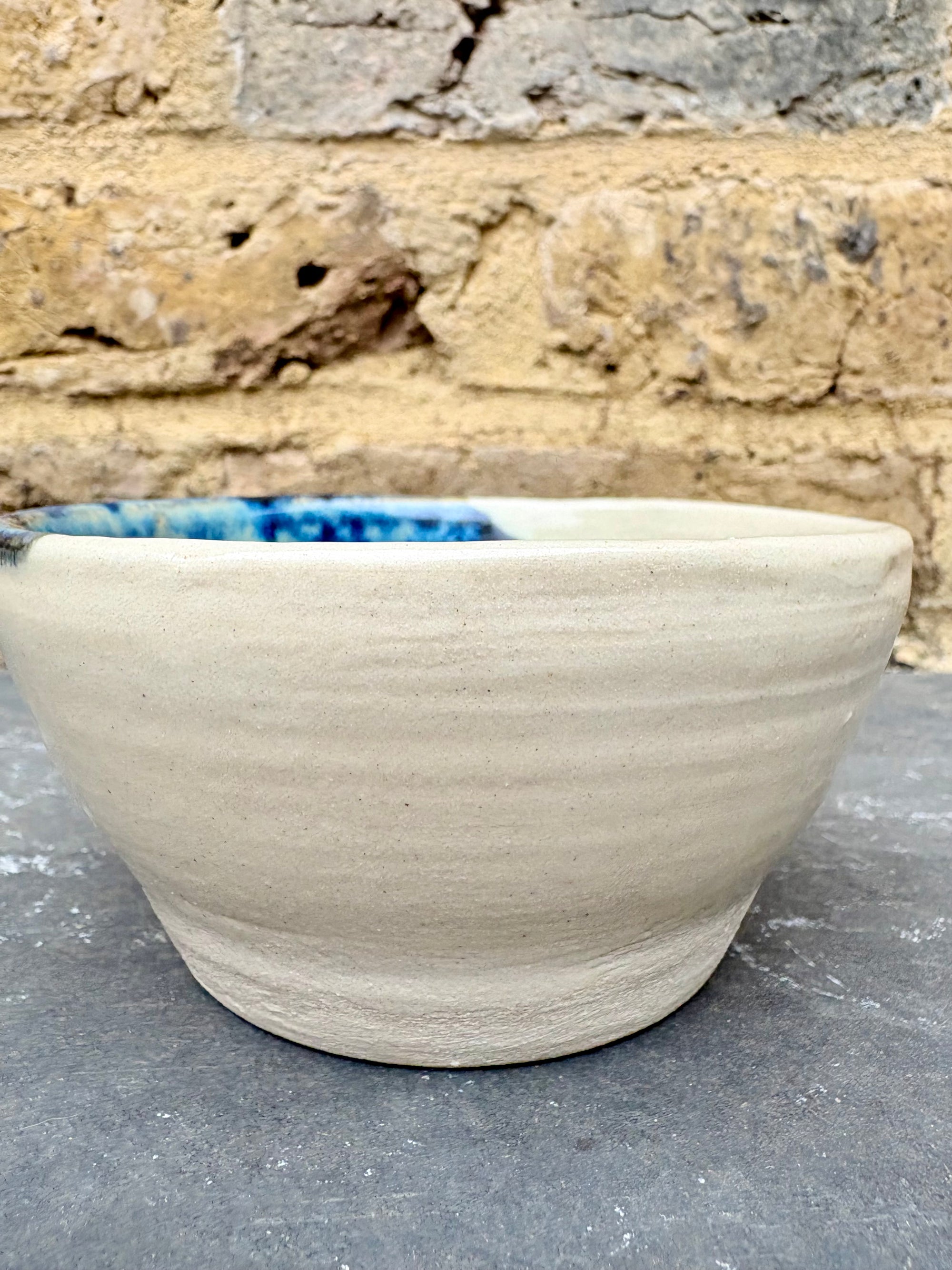 "eat me out" snack bowl
