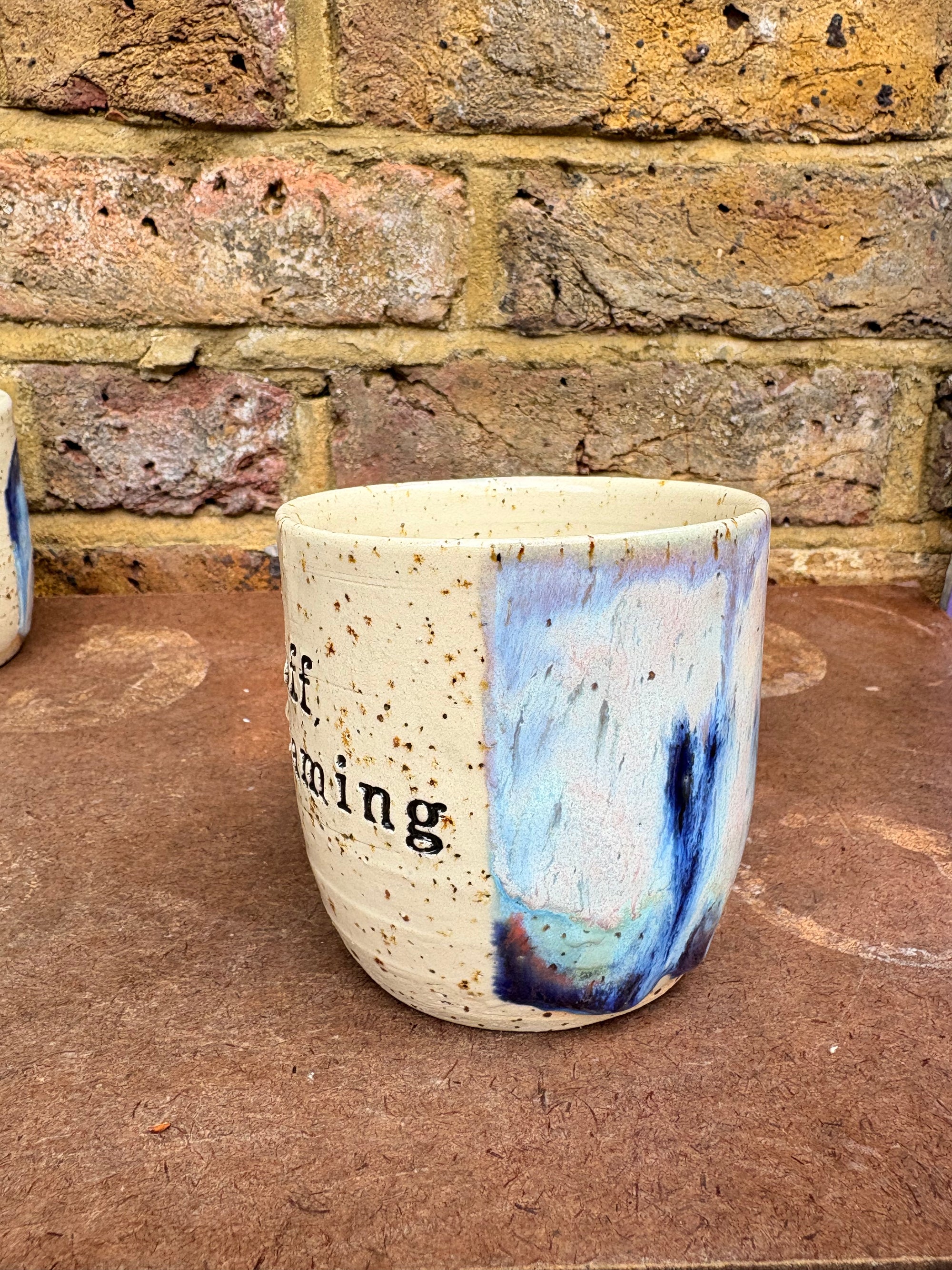 “Fuck off i'm dreaming" mug (pink night sky)