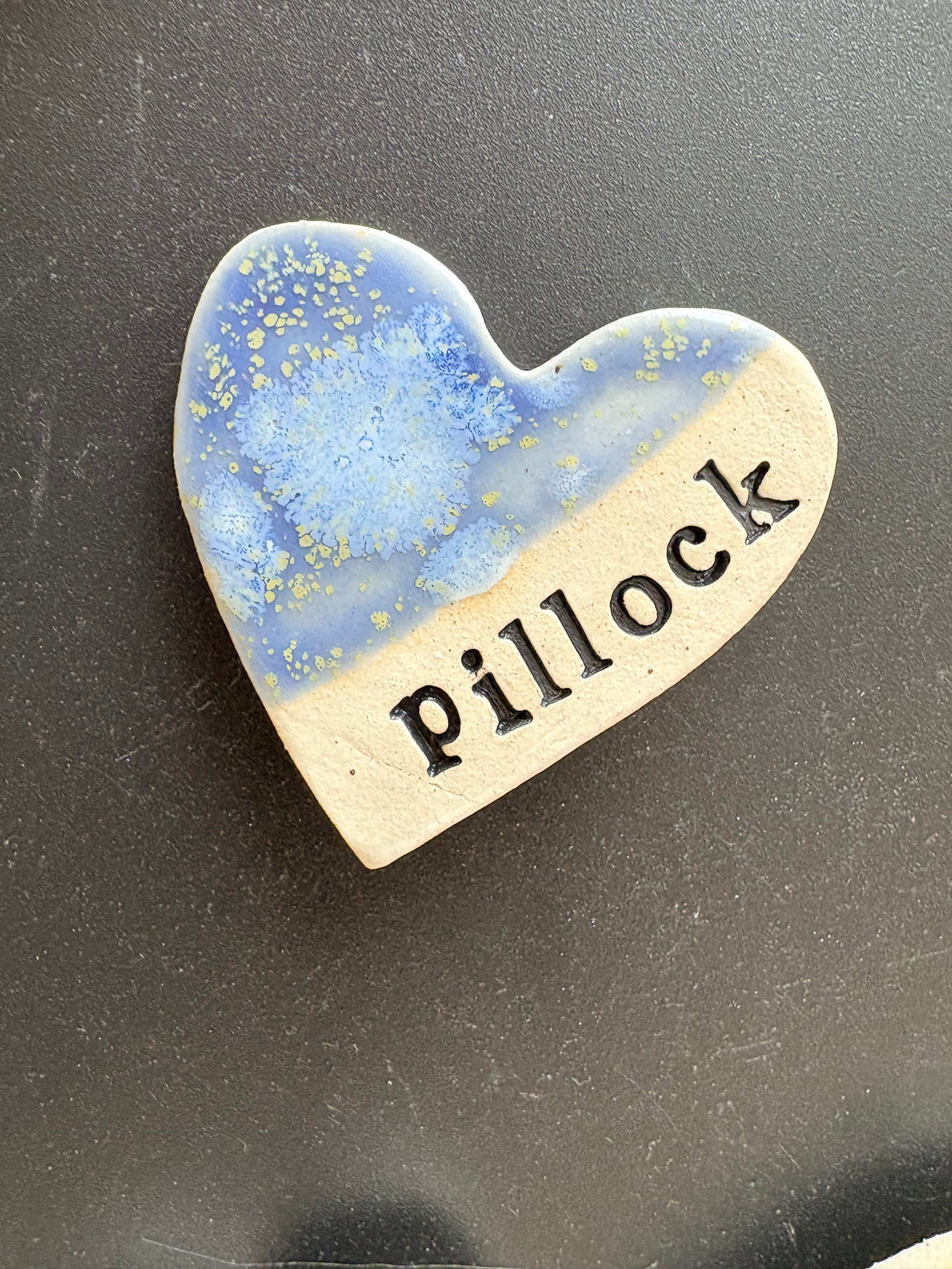 “pillock” Magnet (blue hydrangea, large)