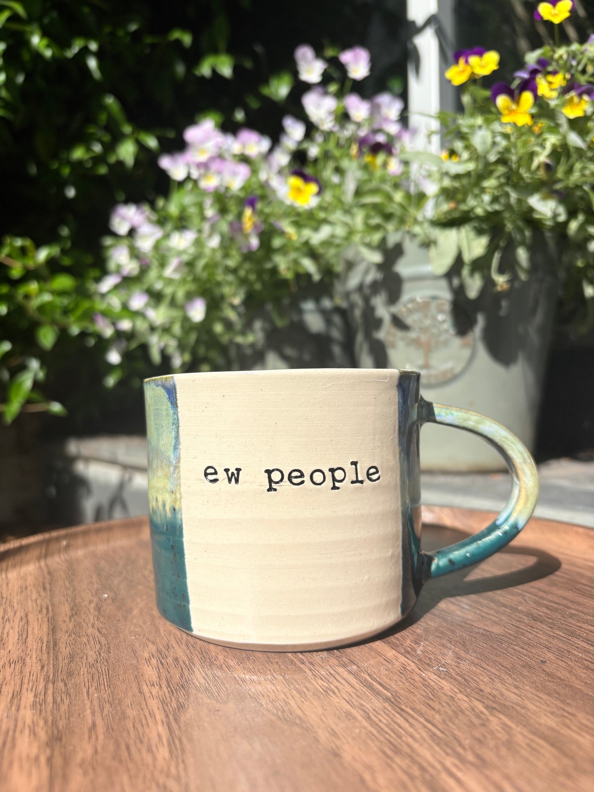 "ew people" mug (greens)