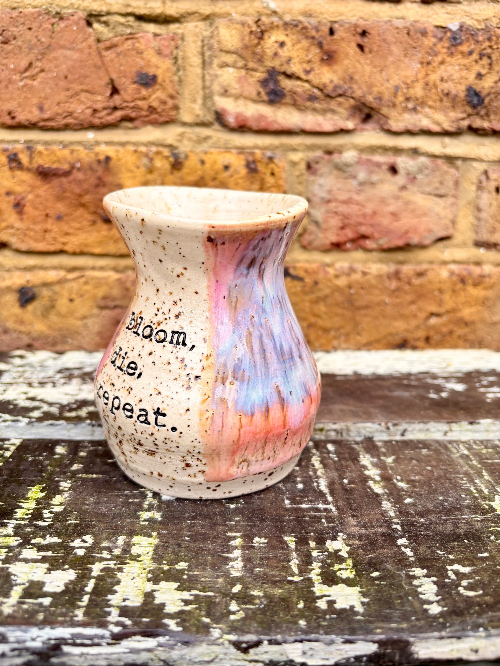 "bloom, die, repeat" chubby vase (lilac)