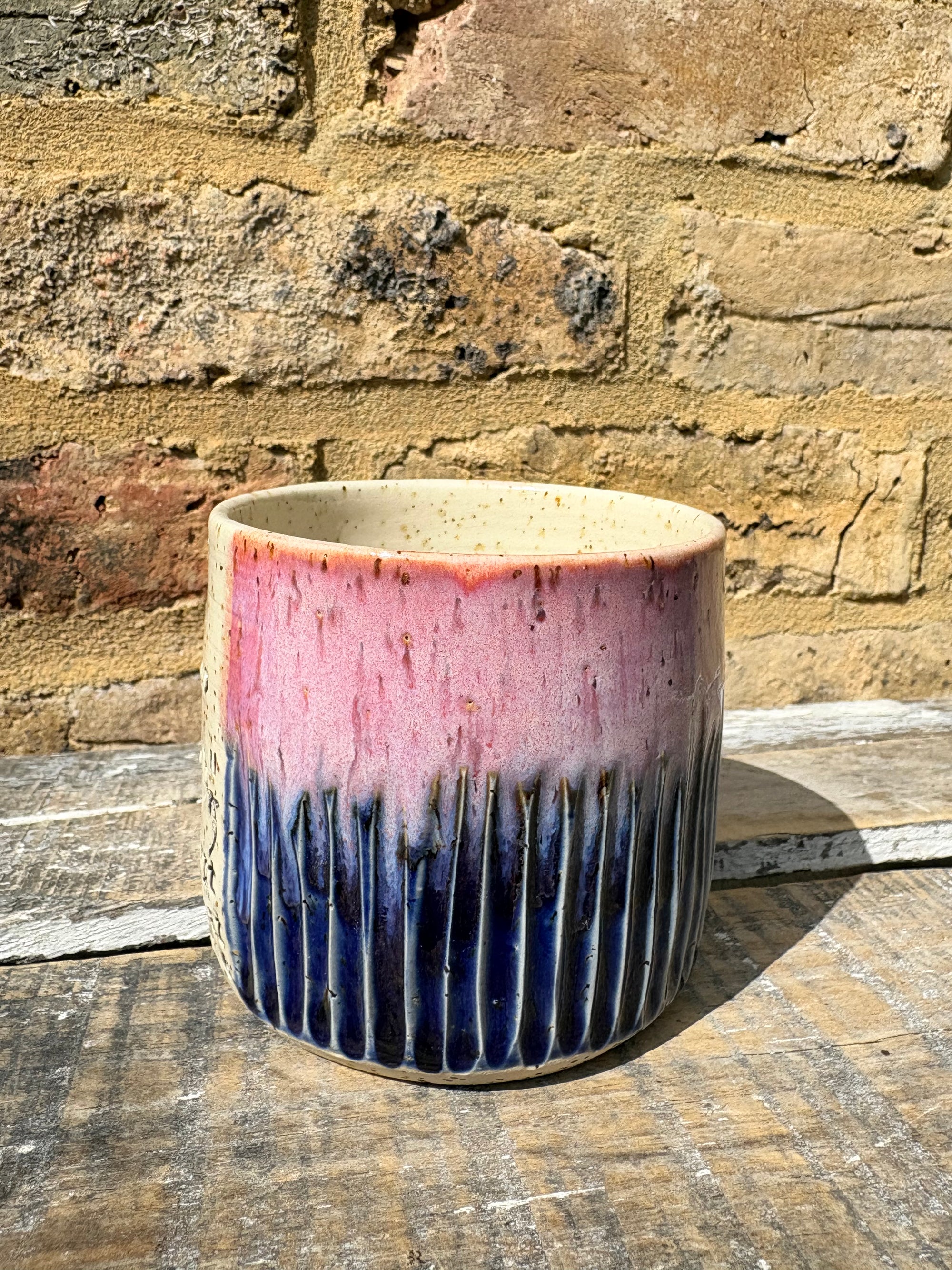 ""there's no "h" in "aitch" except that one" mug (pink/blue)