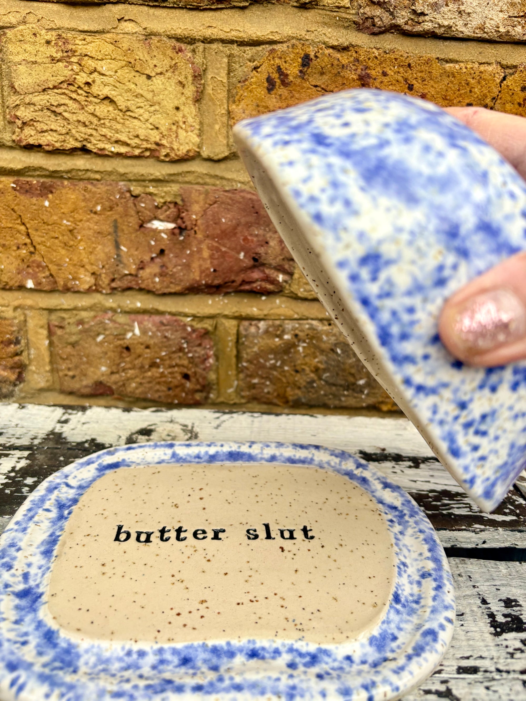Butter Dish (butter slut, speckle blue)