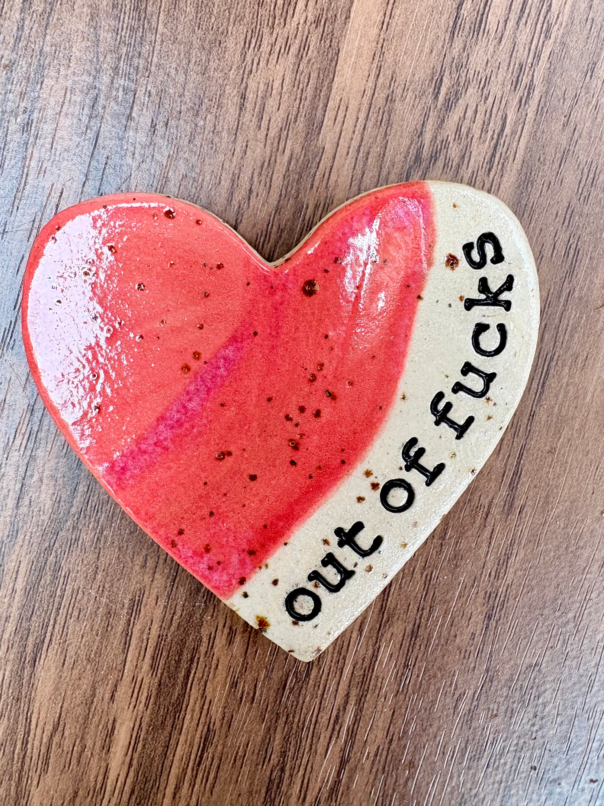 “out of fucks" magnet (red/pink, large)