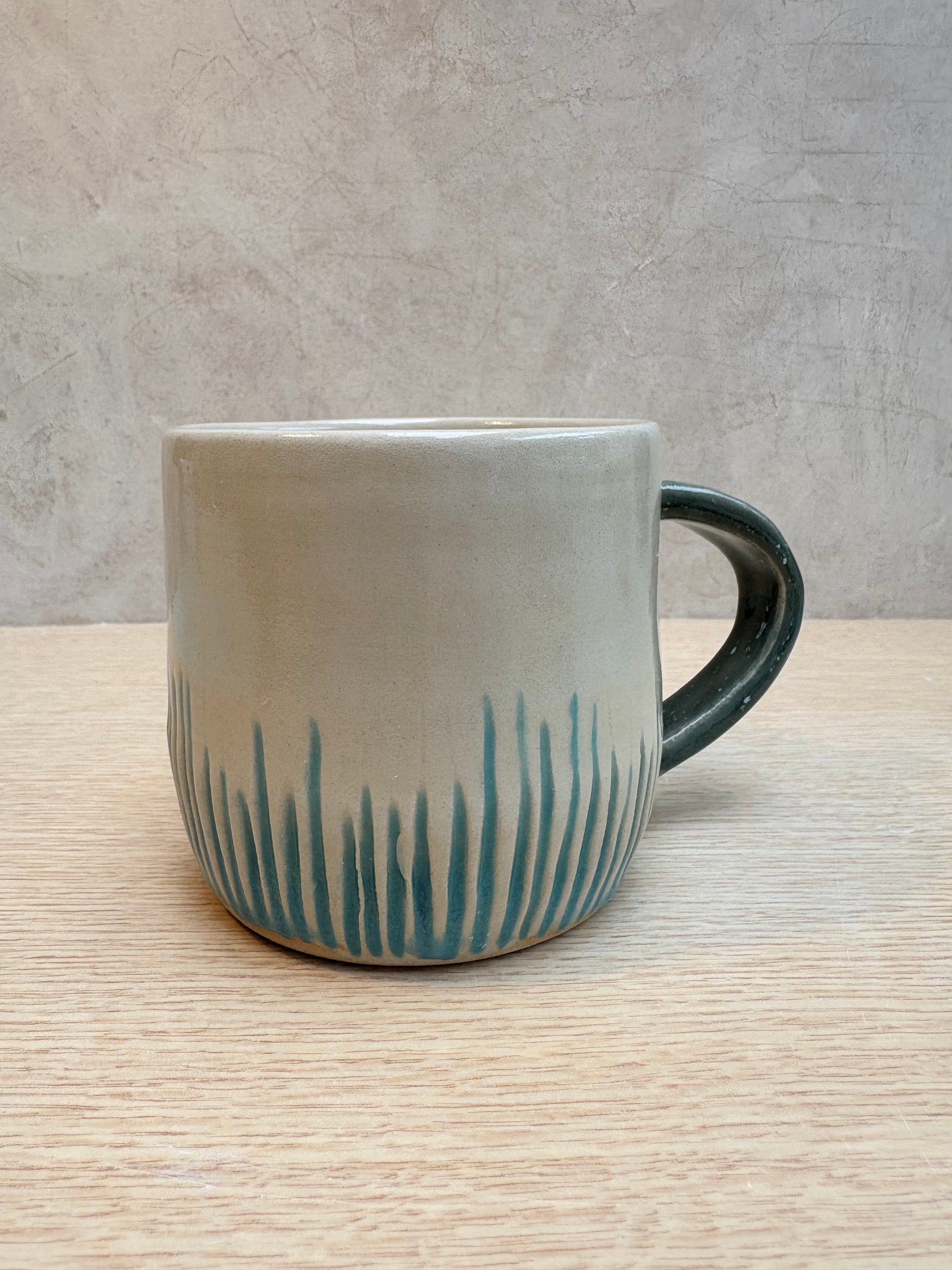 “Fuck off i'm reading" mug (Turquoise Grooves)
