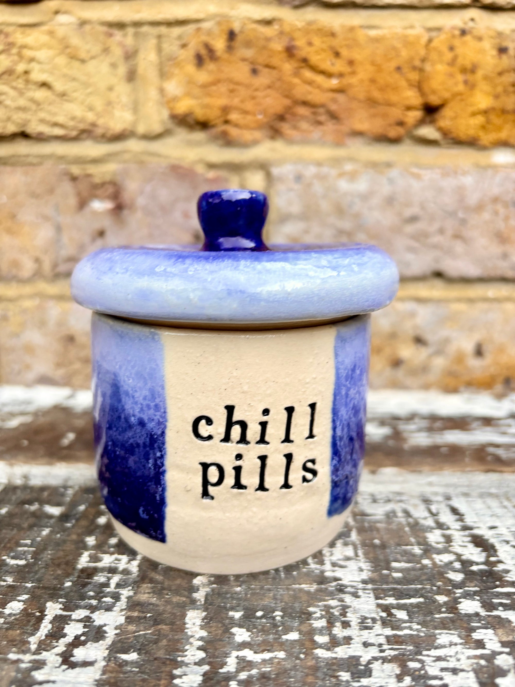 "chill pills" lidded pot (blue)