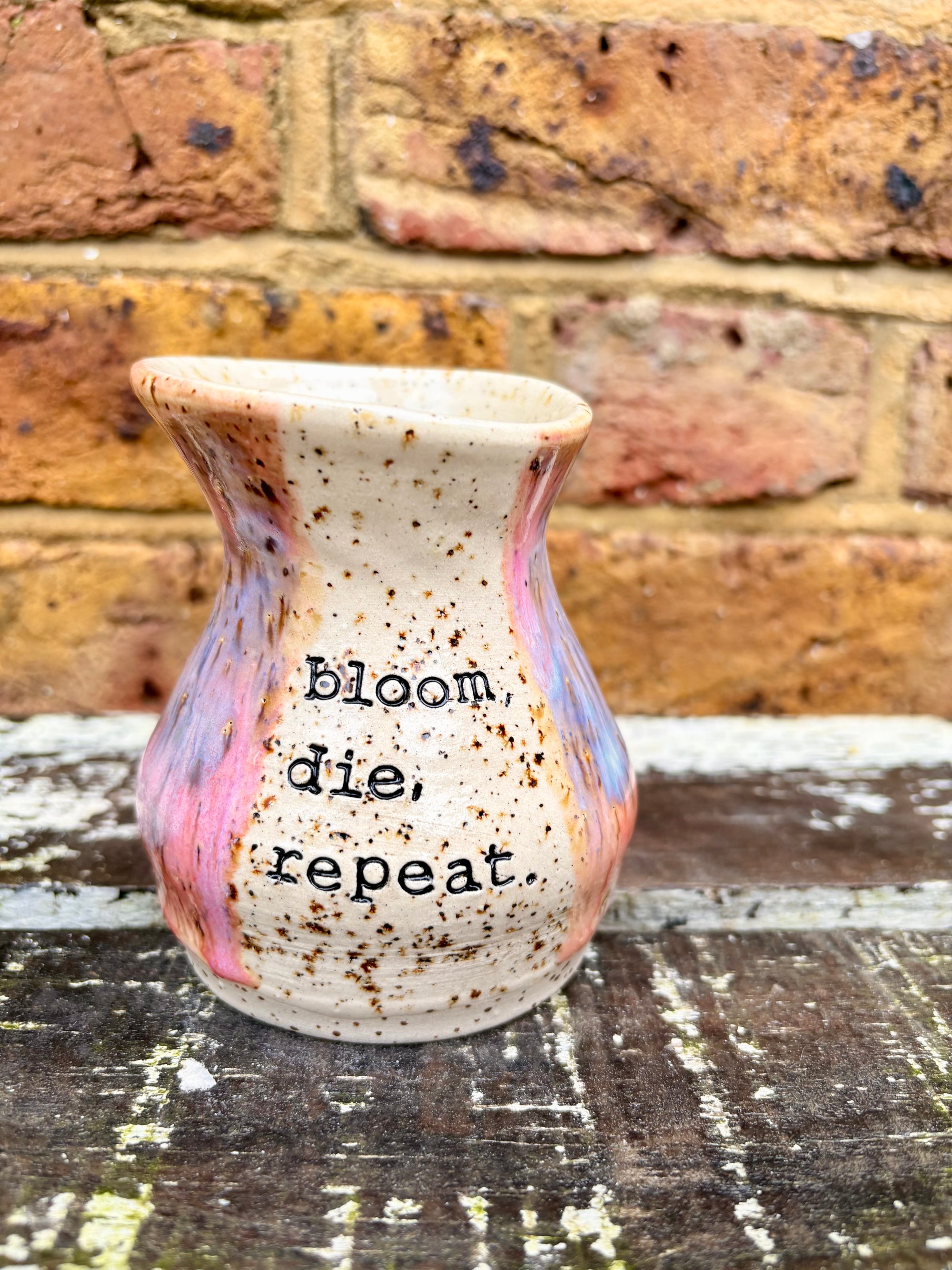 "bloom, die, repeat" chubby vase (lilac)