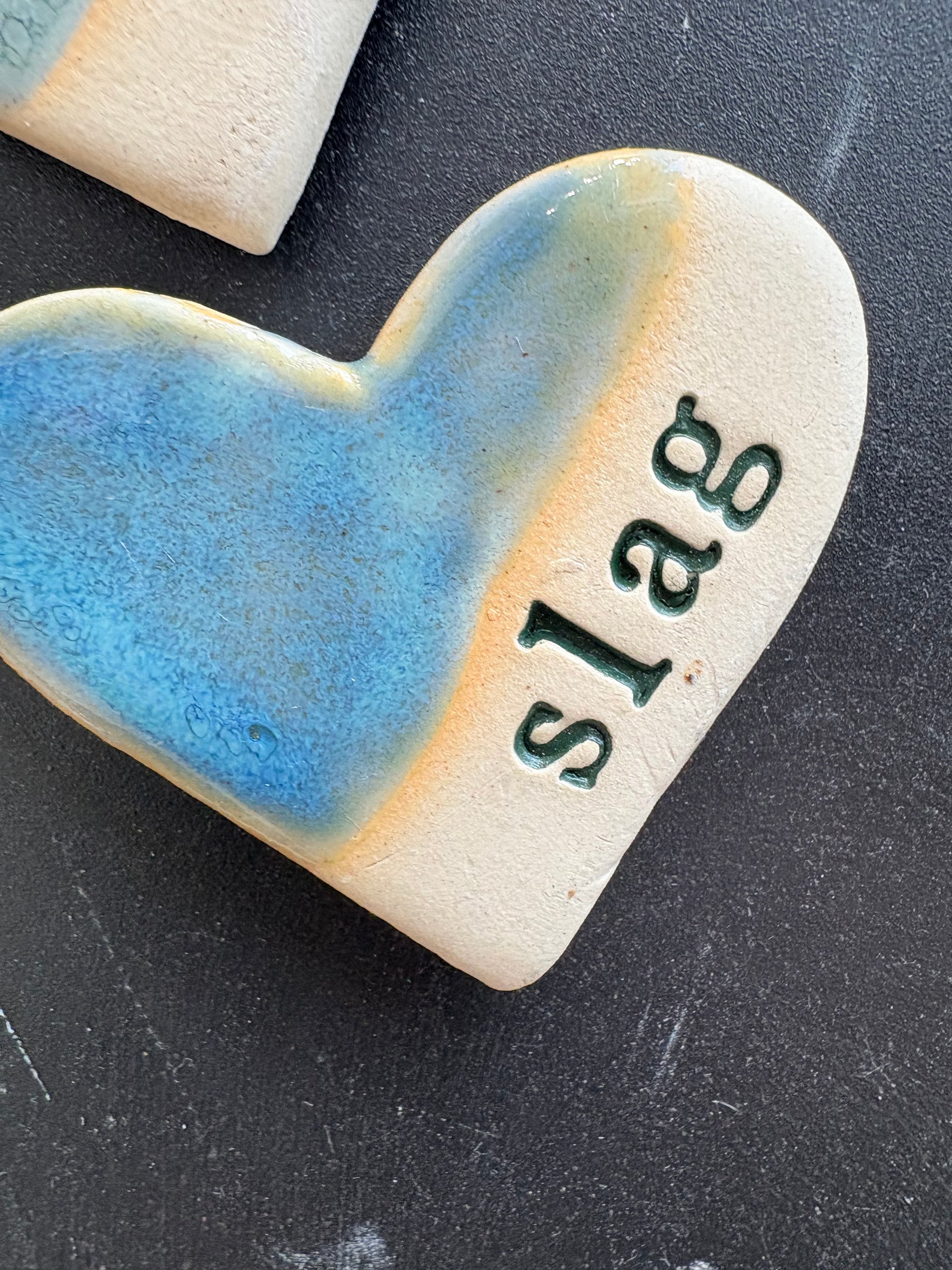 “Slag" Magnet (medium, blue)