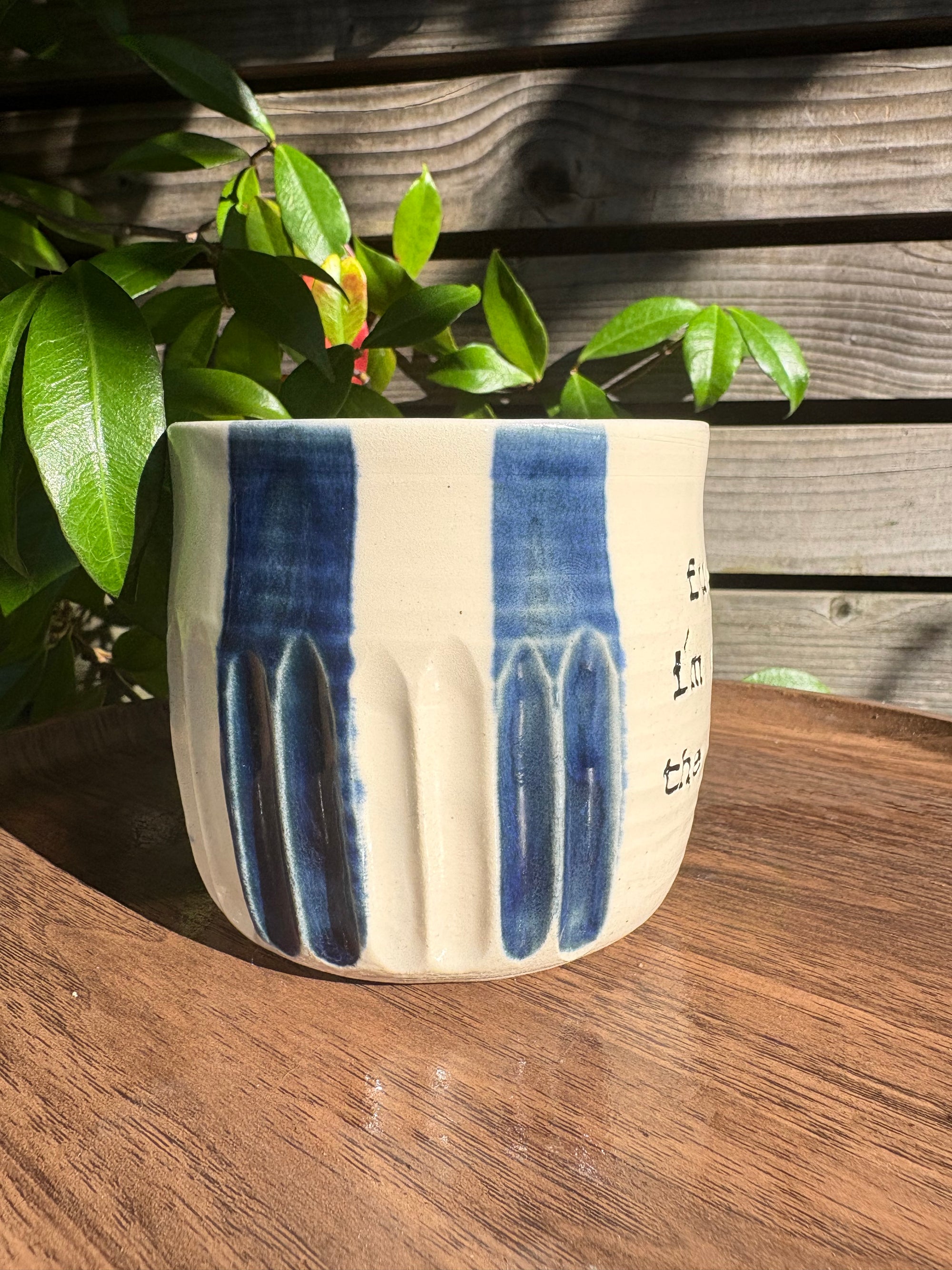 "fuck off, i'm watching the traitors" mug (no handle/dark blue/grooves, 320ml)