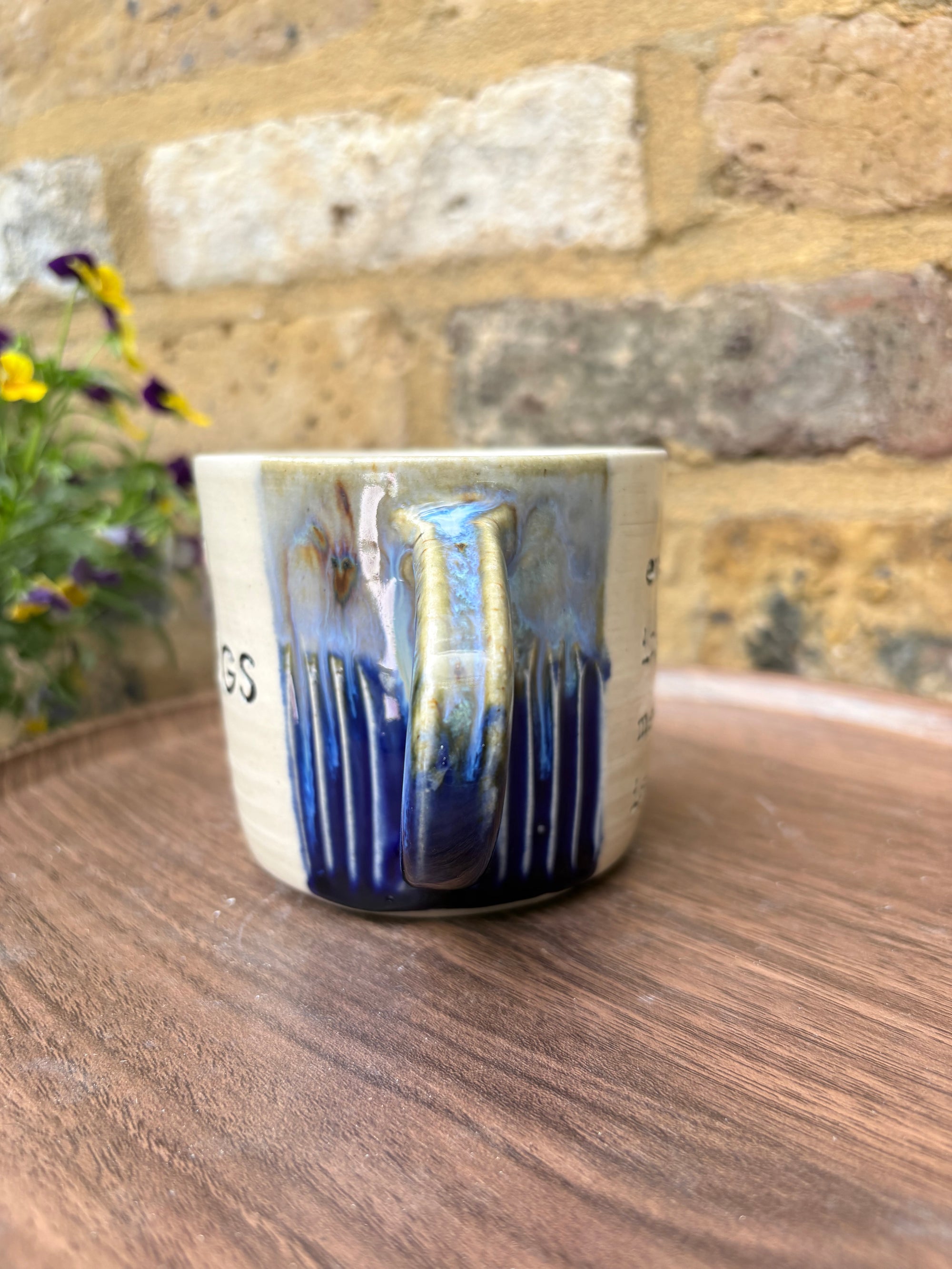"I 🩷 meetings” "everyone in this meeting is a cunt" mug (blues, LEFT, small, 250ml)