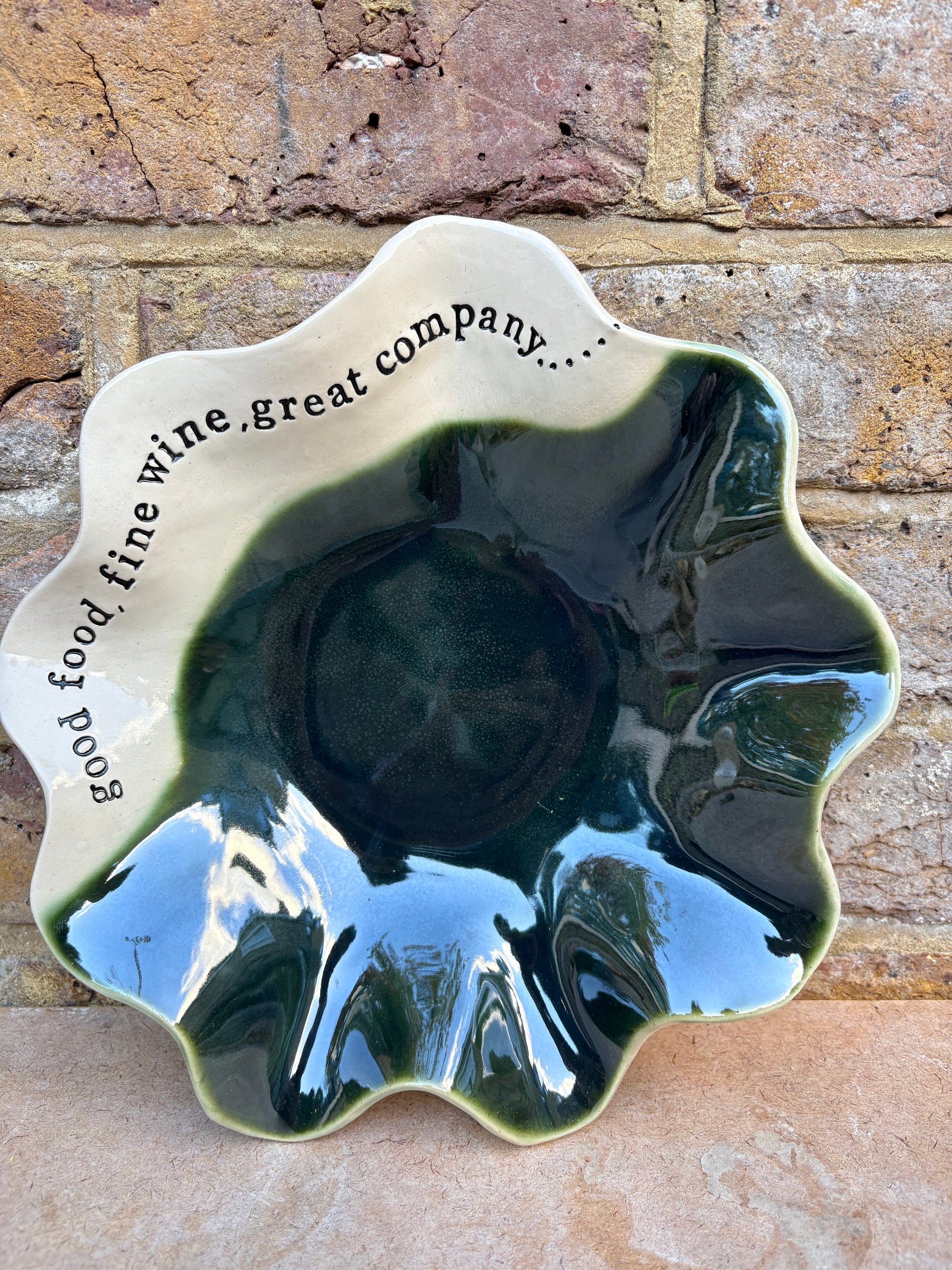 "good food, fine wine, good company..." dish (emerald)