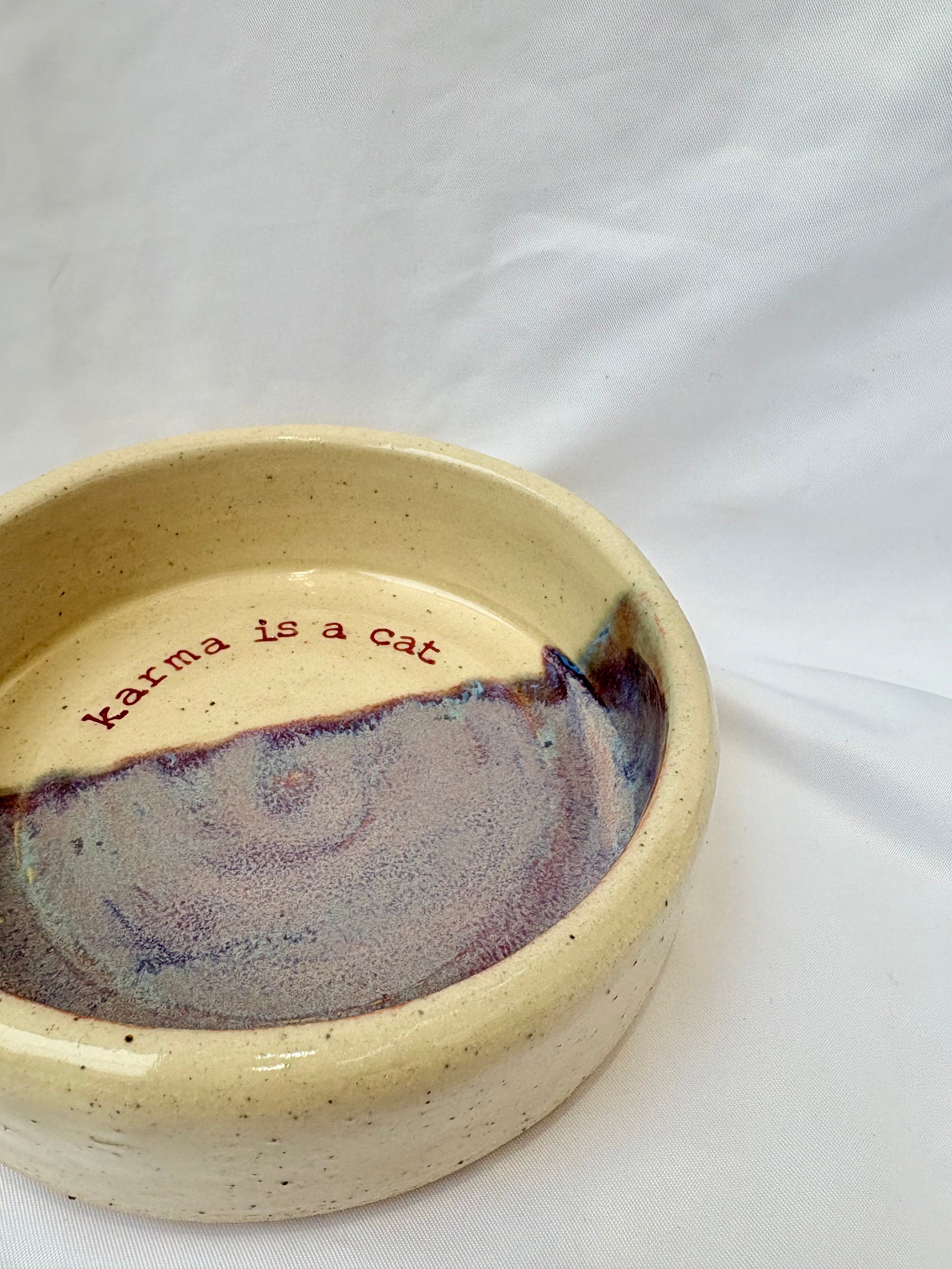 “karma is a cat” cat bowl (pink/purple)