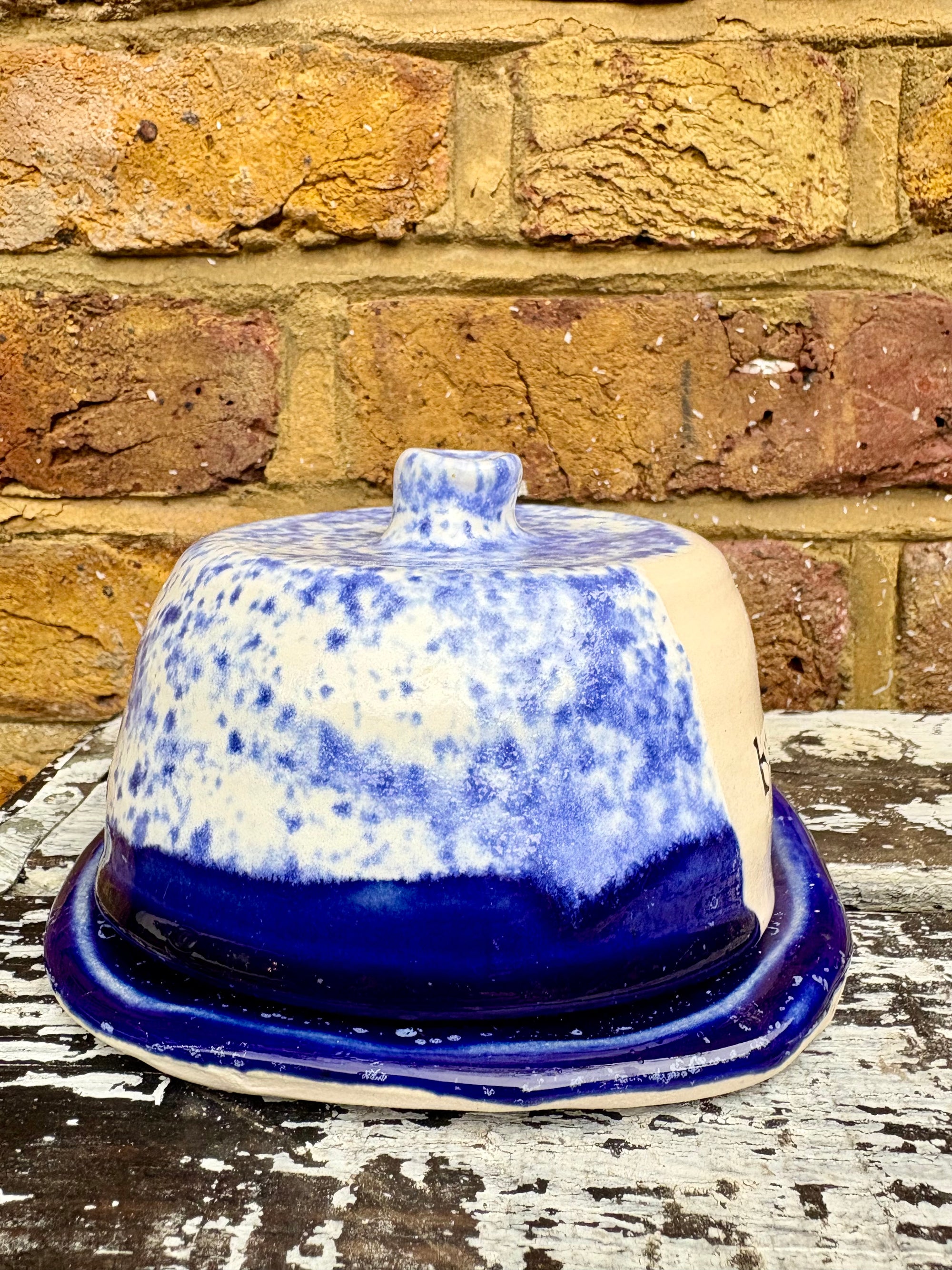 Butter Dish (butter slut, speckle blue/blue)