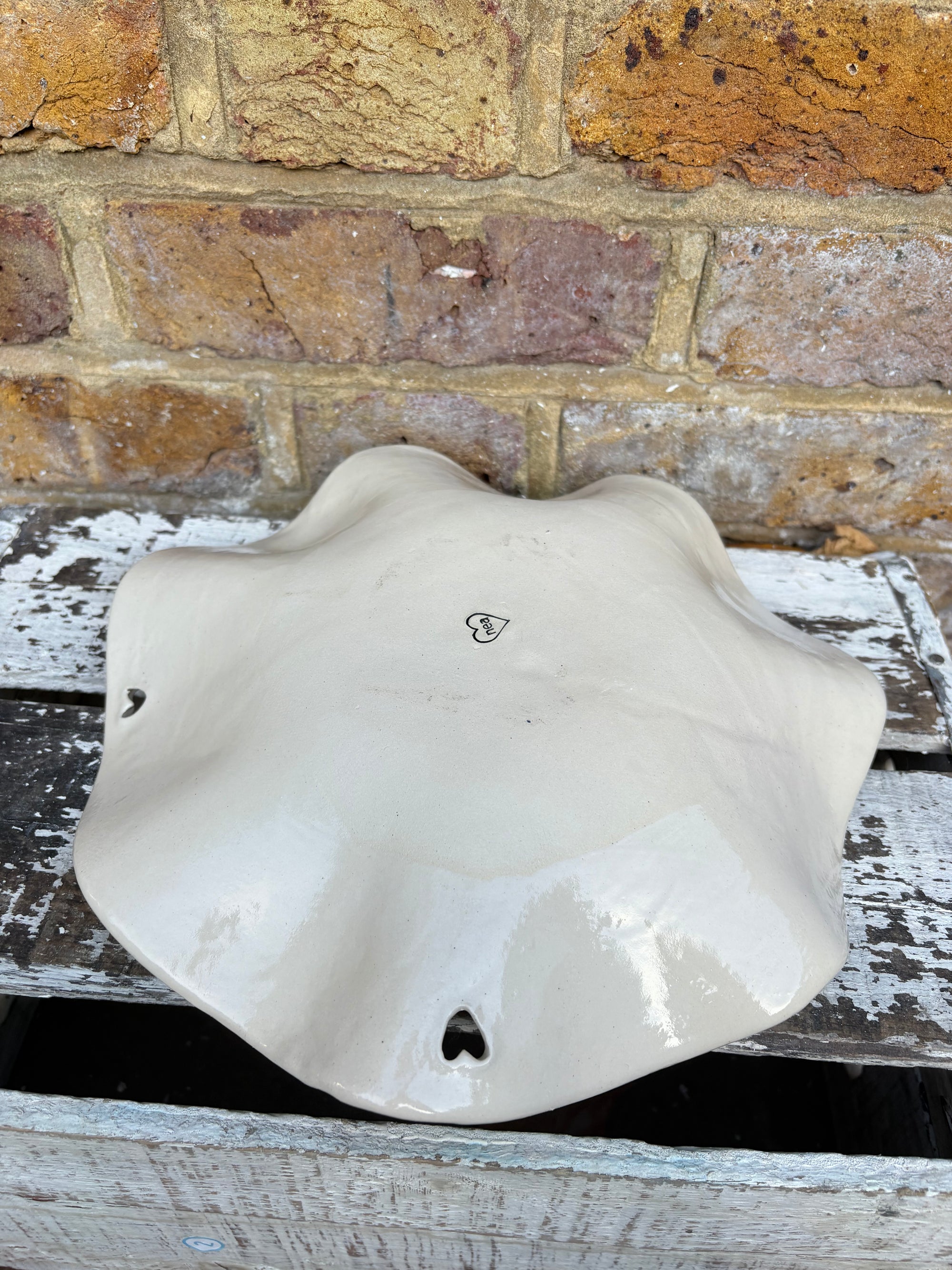 "good food, fine wine, great company..." salad/serving dish (creamy mint green)