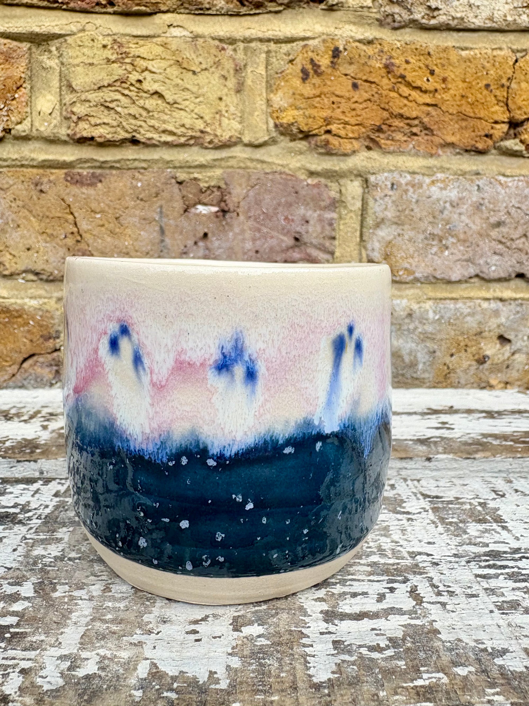 “Fuck off, i'm knitting" mug